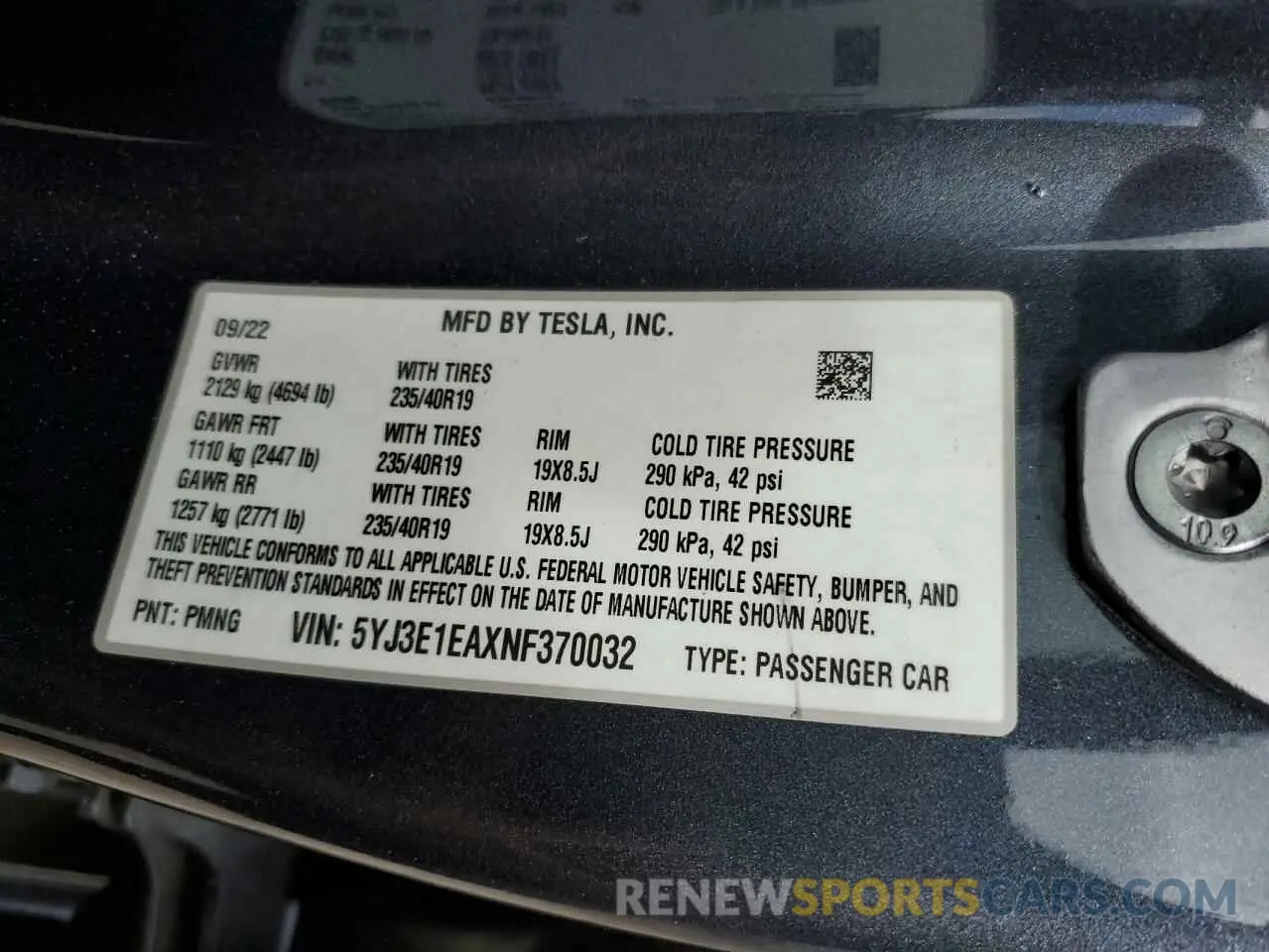 12 Photograph of a damaged car 5YJ3E1EAXNF370032 TESLA MODEL 3 2022