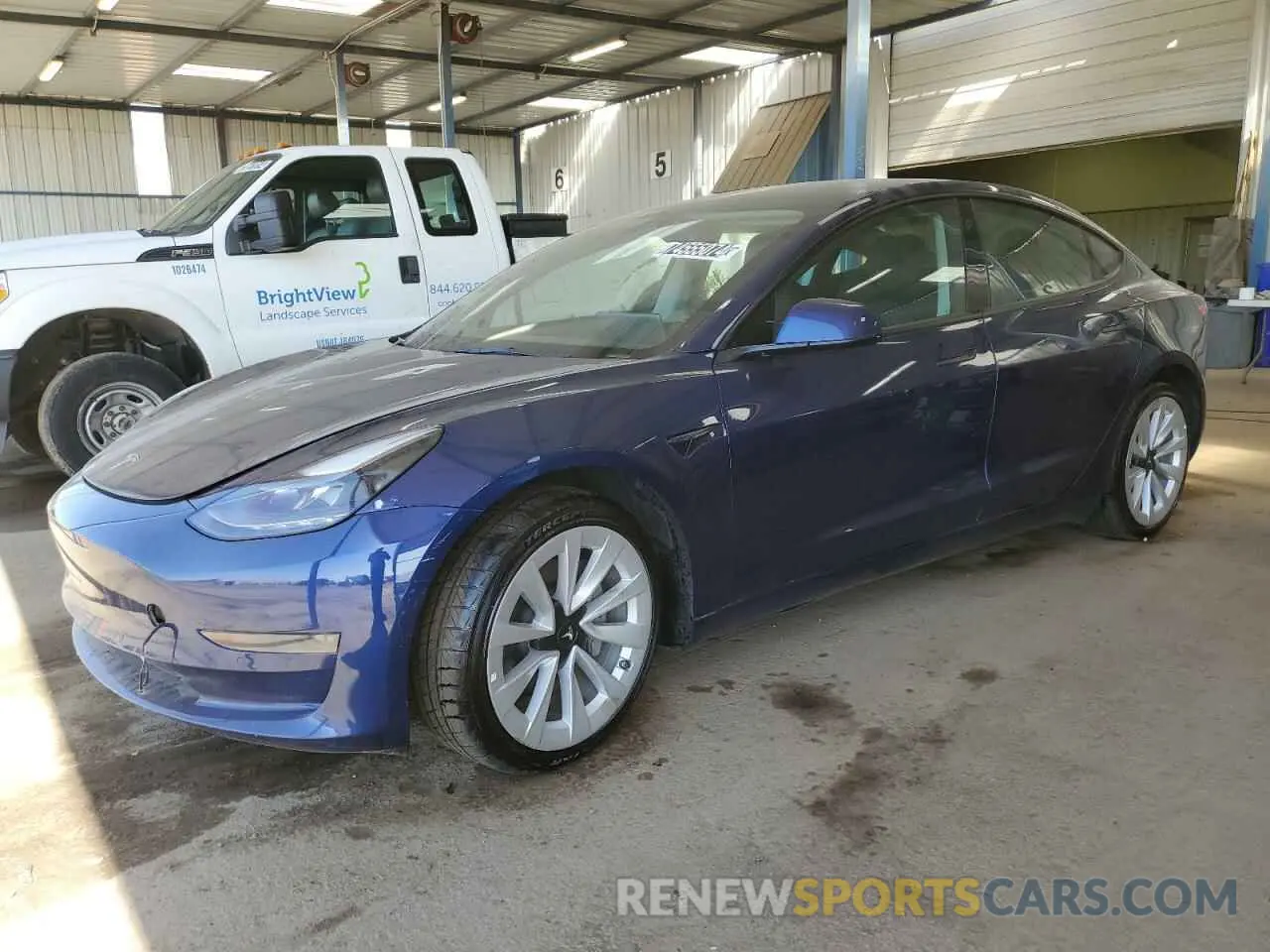 1 Photograph of a damaged car 5YJ3E1EAXNF370452 TESLA MODEL 3 2022