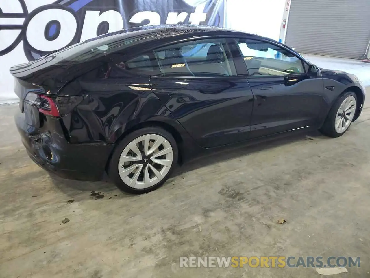 3 Photograph of a damaged car 5YJ3E1EAXNF371455 TESLA MODEL 3 2022