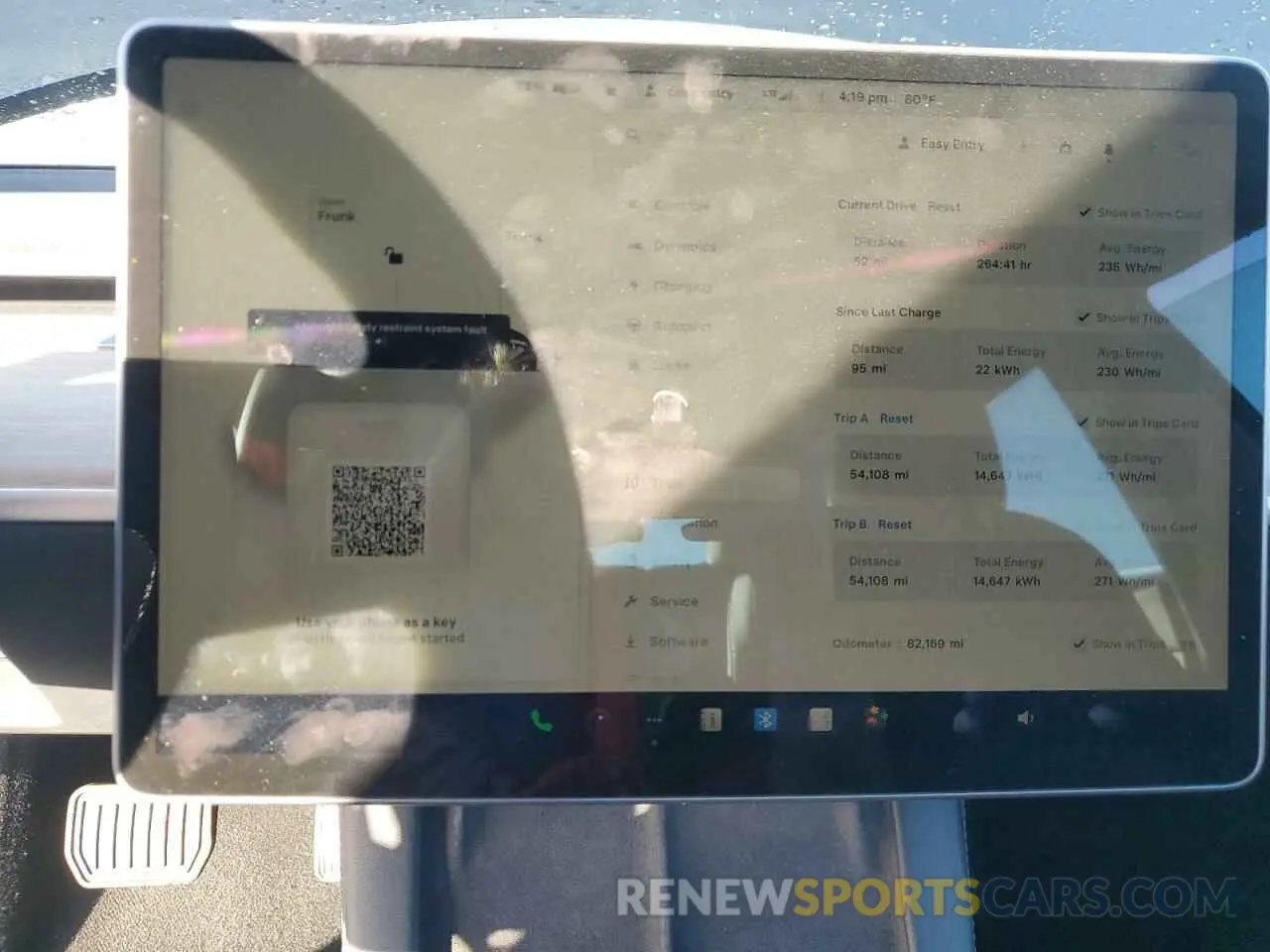9 Photograph of a damaged car 5YJ3E1EAXNF371455 TESLA MODEL 3 2022