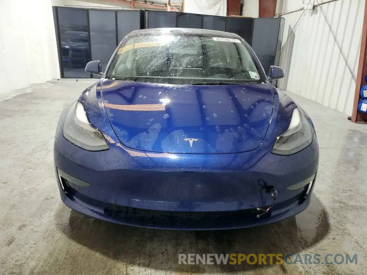 5 Photograph of a damaged car 5YJ3E1EAXNF371942 TESLA MODEL 3 2022