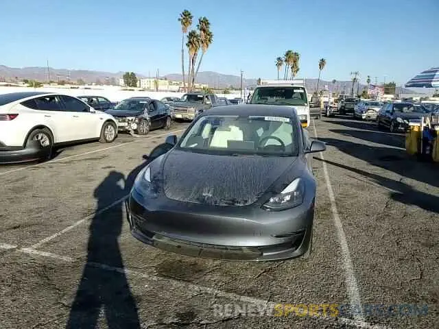10 Photograph of a damaged car 5YJ3E1EAXNF374601 TESLA MODEL 3 2022