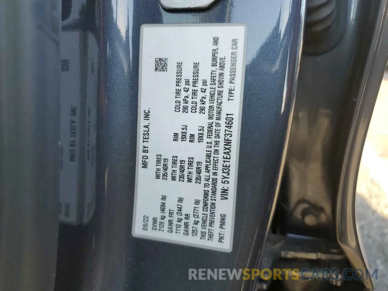 15 Photograph of a damaged car 5YJ3E1EAXNF374601 TESLA MODEL 3 2022