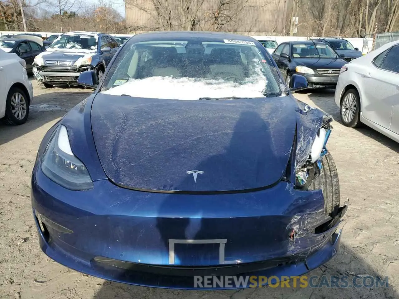 5 Photograph of a damaged car 5YJ3E1EB0NF103121 TESLA MODEL 3 2022