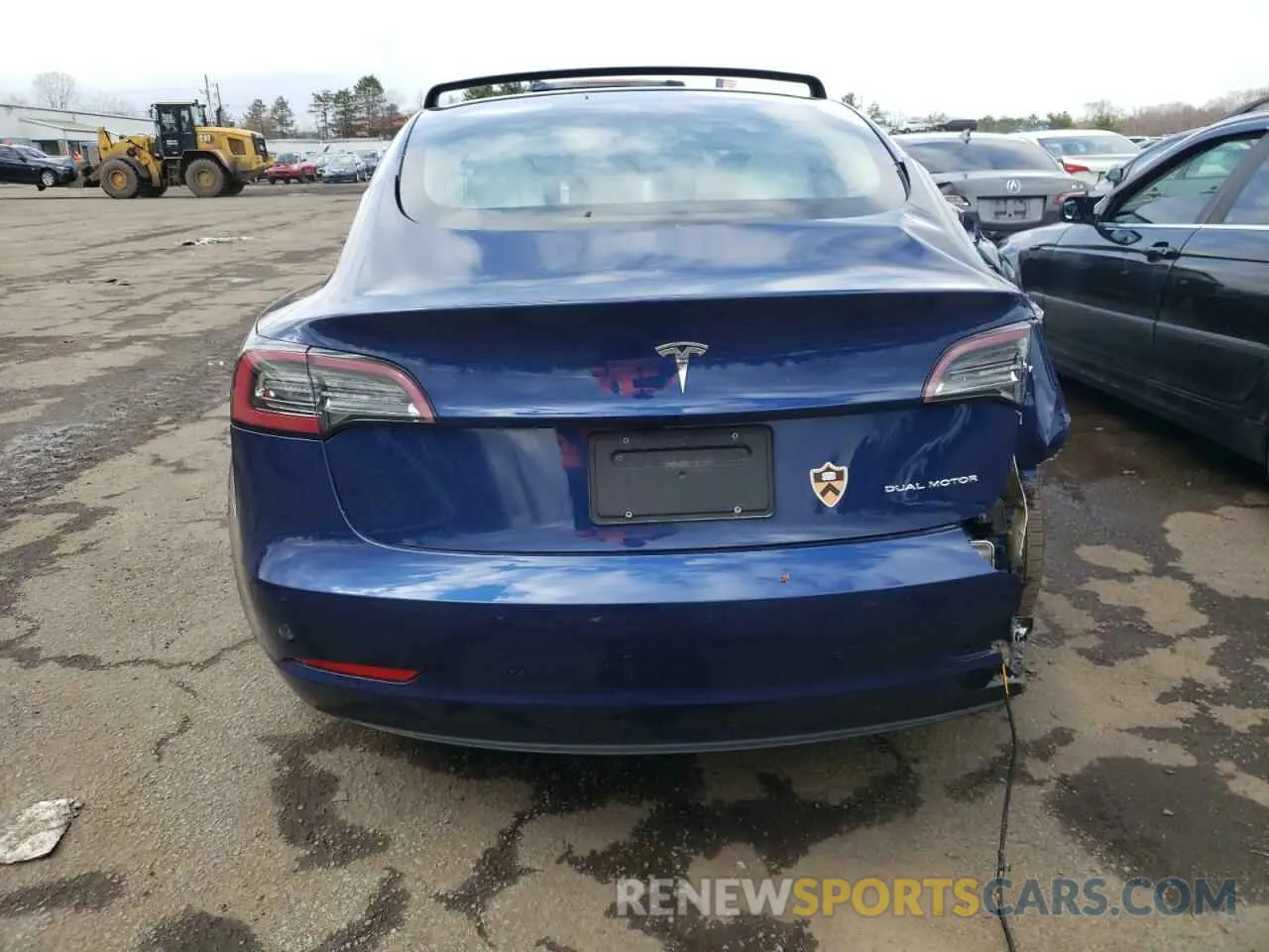 6 Photograph of a damaged car 5YJ3E1EB0NF104060 TESLA MODEL 3 2022