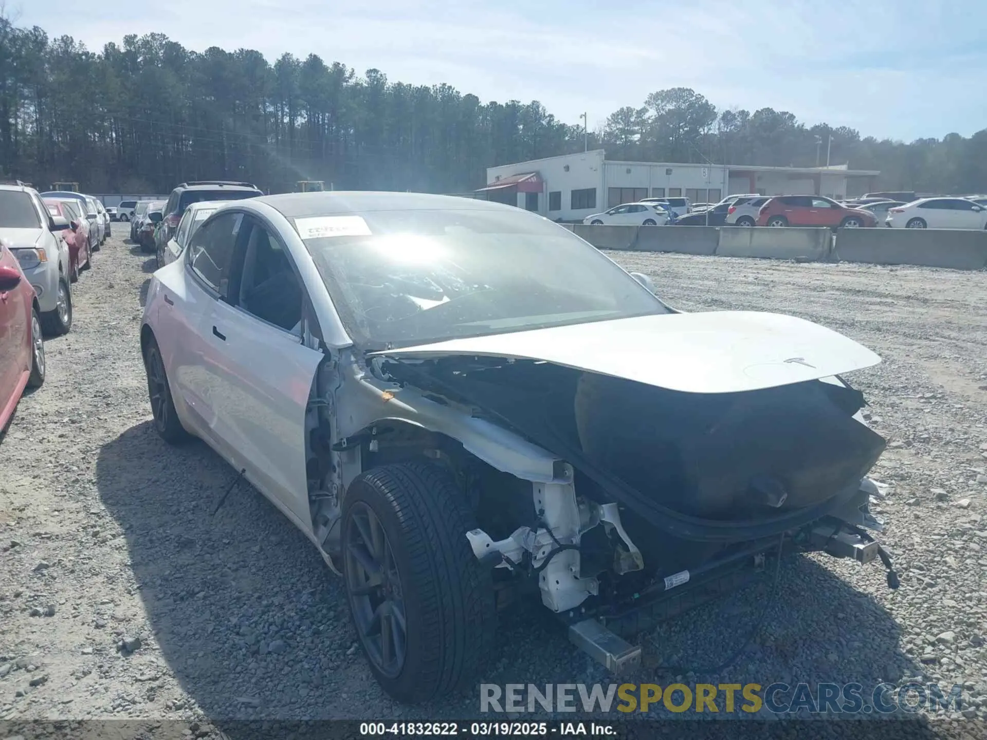 1 Photograph of a damaged car 5YJ3E1EB0NF106570 TESLA MODEL 3 2022