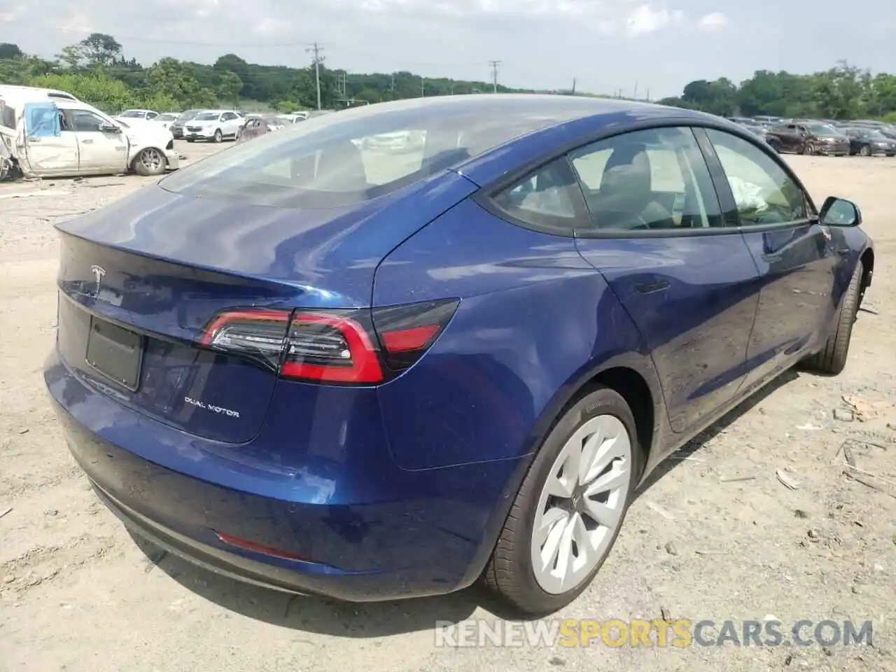 4 Photograph of a damaged car 5YJ3E1EB0NF106844 TESLA MODEL 3 2022