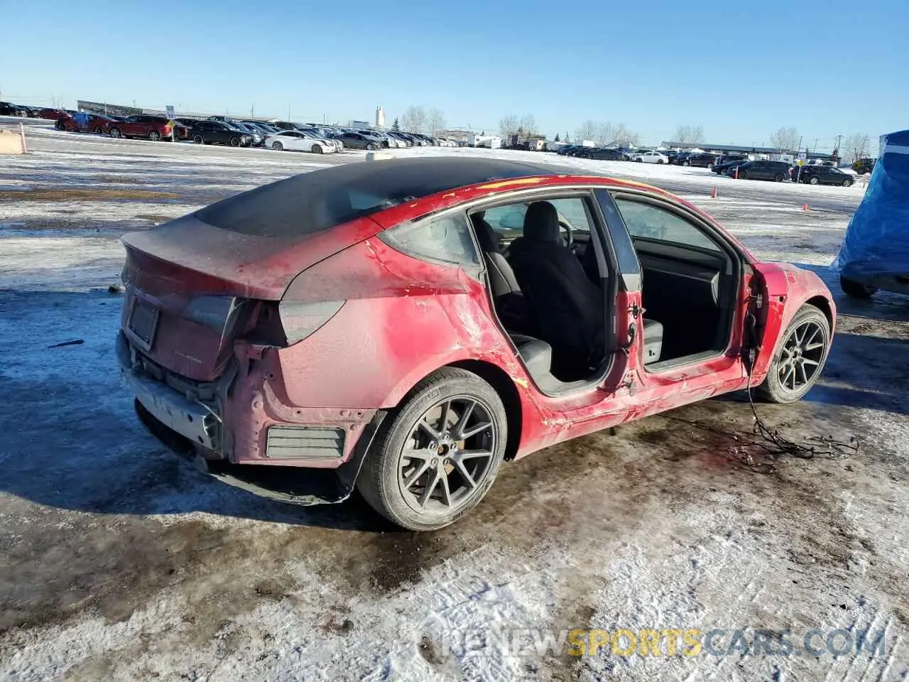 3 Photograph of a damaged car 5YJ3E1EB0NF107170 TESLA MODEL 3 2022