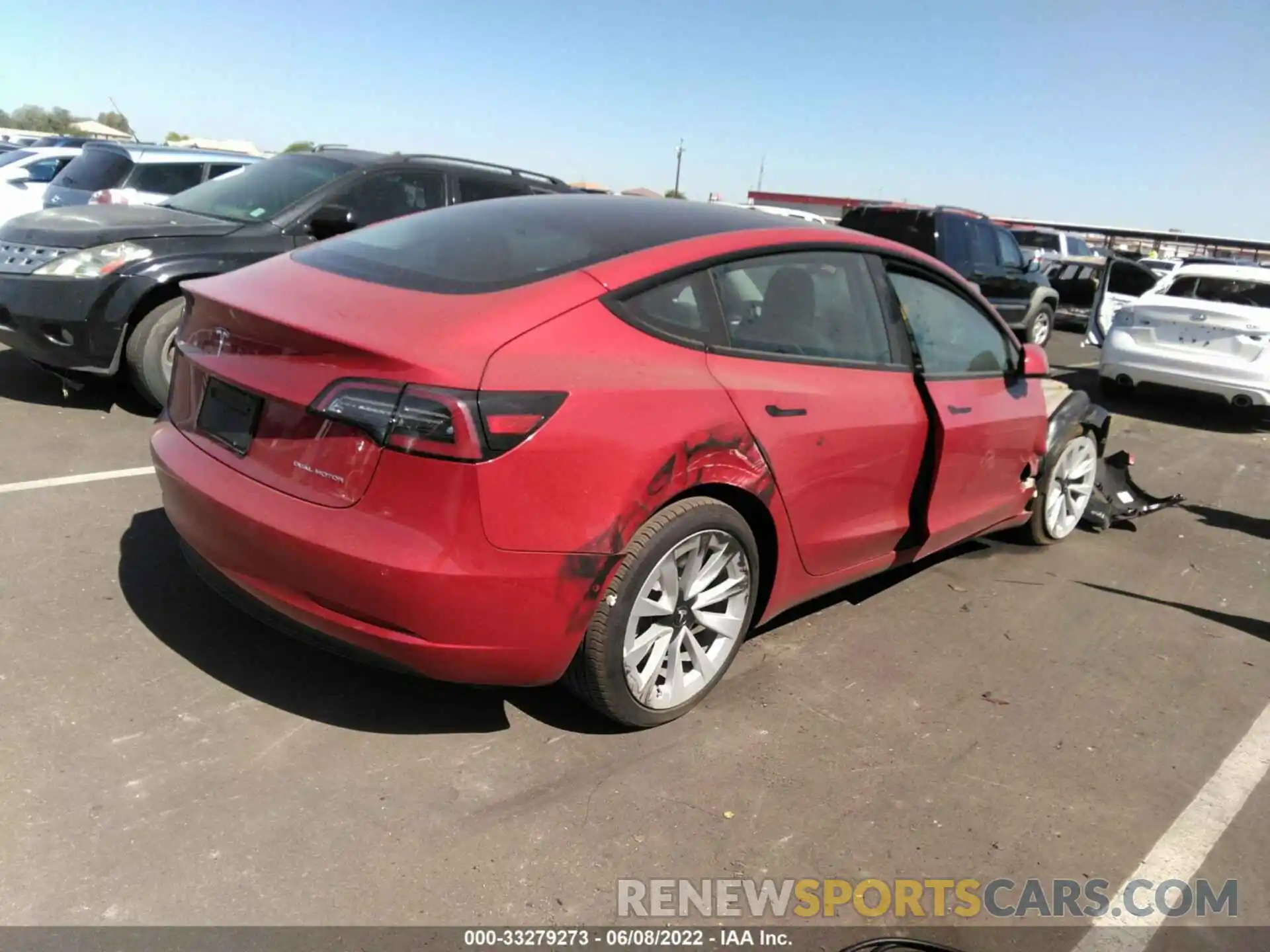 4 Photograph of a damaged car 5YJ3E1EB0NF122039 TESLA MODEL 3 2022