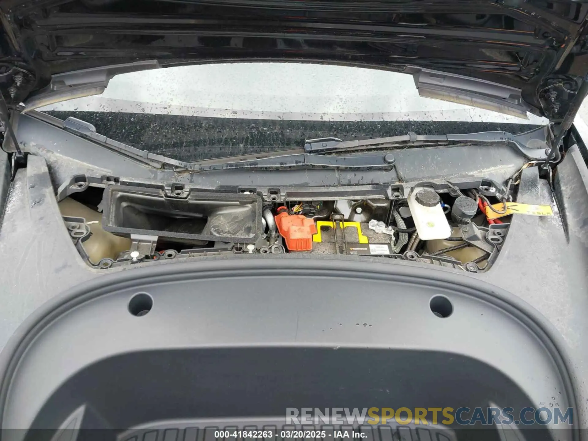 10 Photograph of a damaged car 5YJ3E1EB0NF122249 TESLA MODEL 3 2022