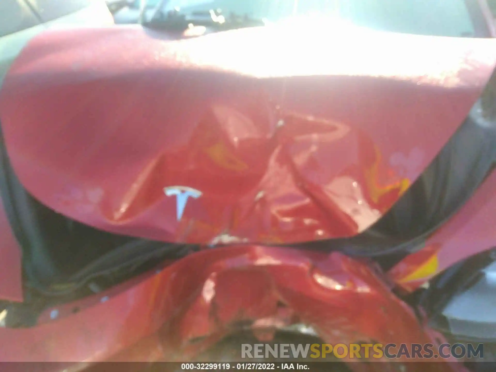 10 Photograph of a damaged car 5YJ3E1EB0NF133736 TESLA MODEL 3 2022