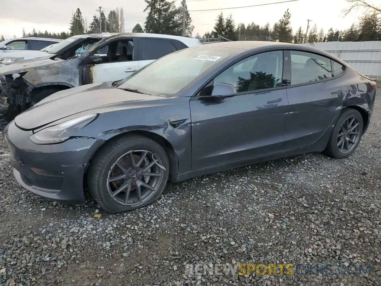 1 Photograph of a damaged car 5YJ3E1EB0NF136300 TESLA MODEL 3 2022