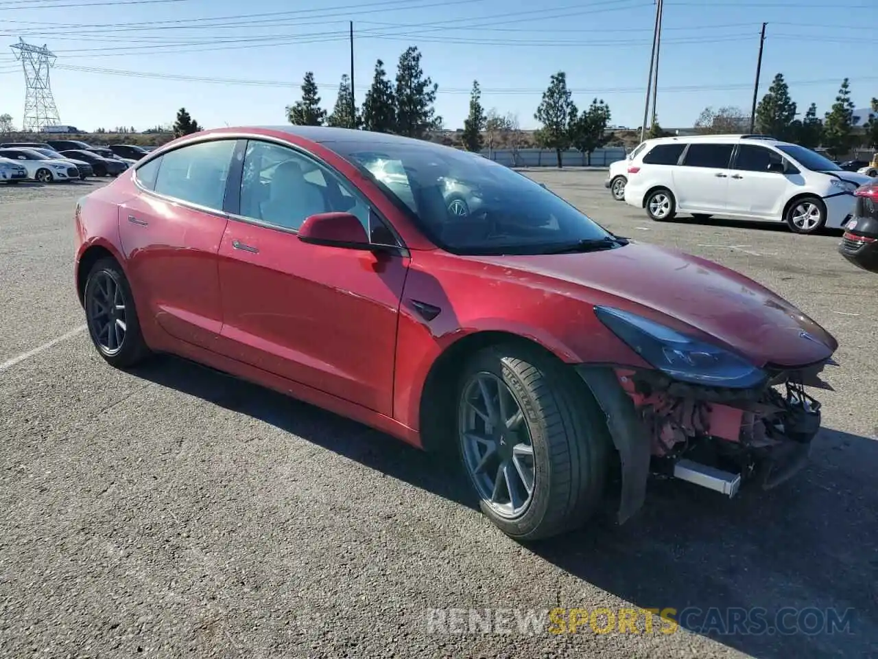 4 Photograph of a damaged car 5YJ3E1EB0NF137933 TESLA MODEL 3 2022