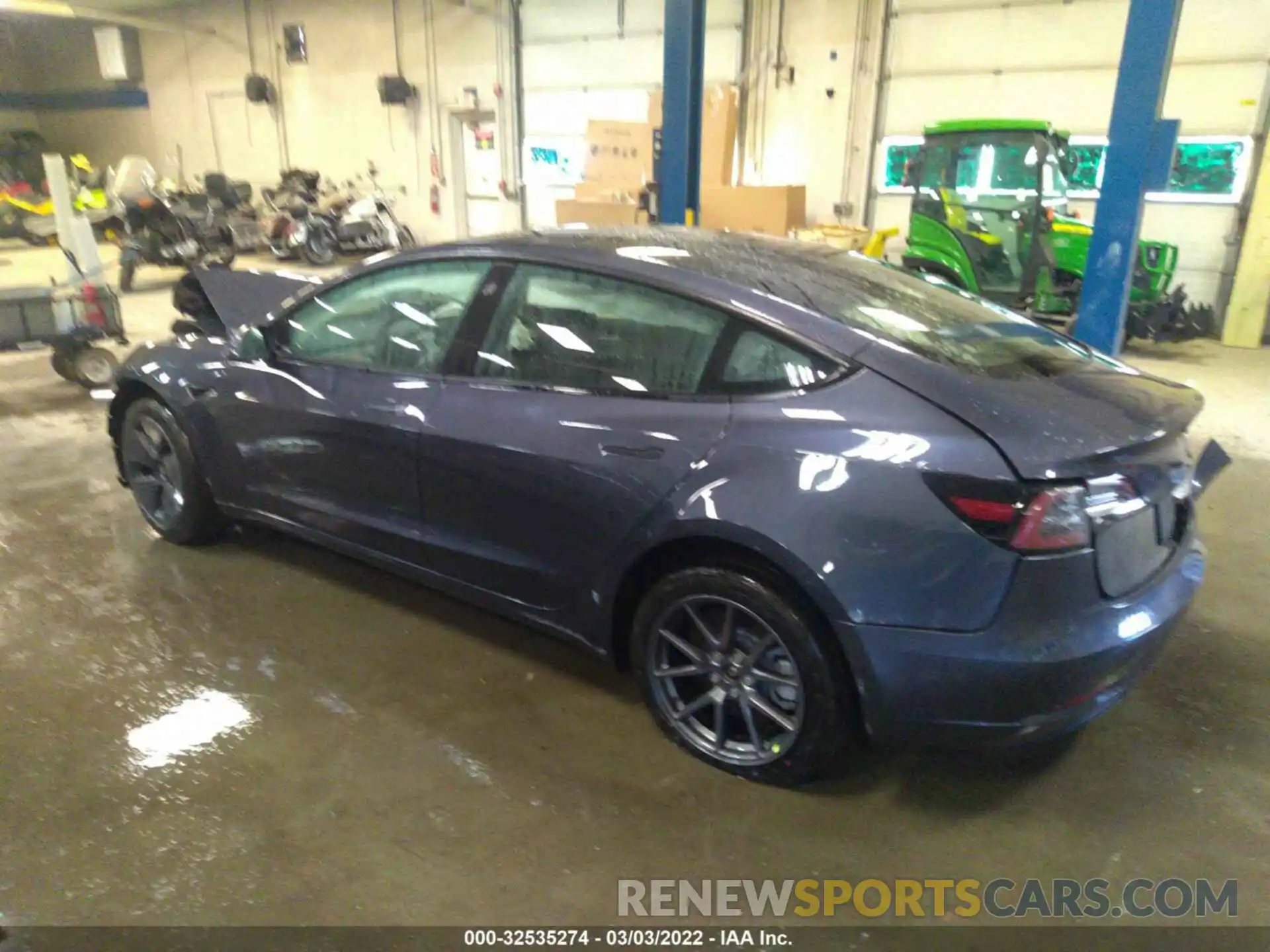 3 Photograph of a damaged car 5YJ3E1EB0NF164050 TESLA MODEL 3 2022