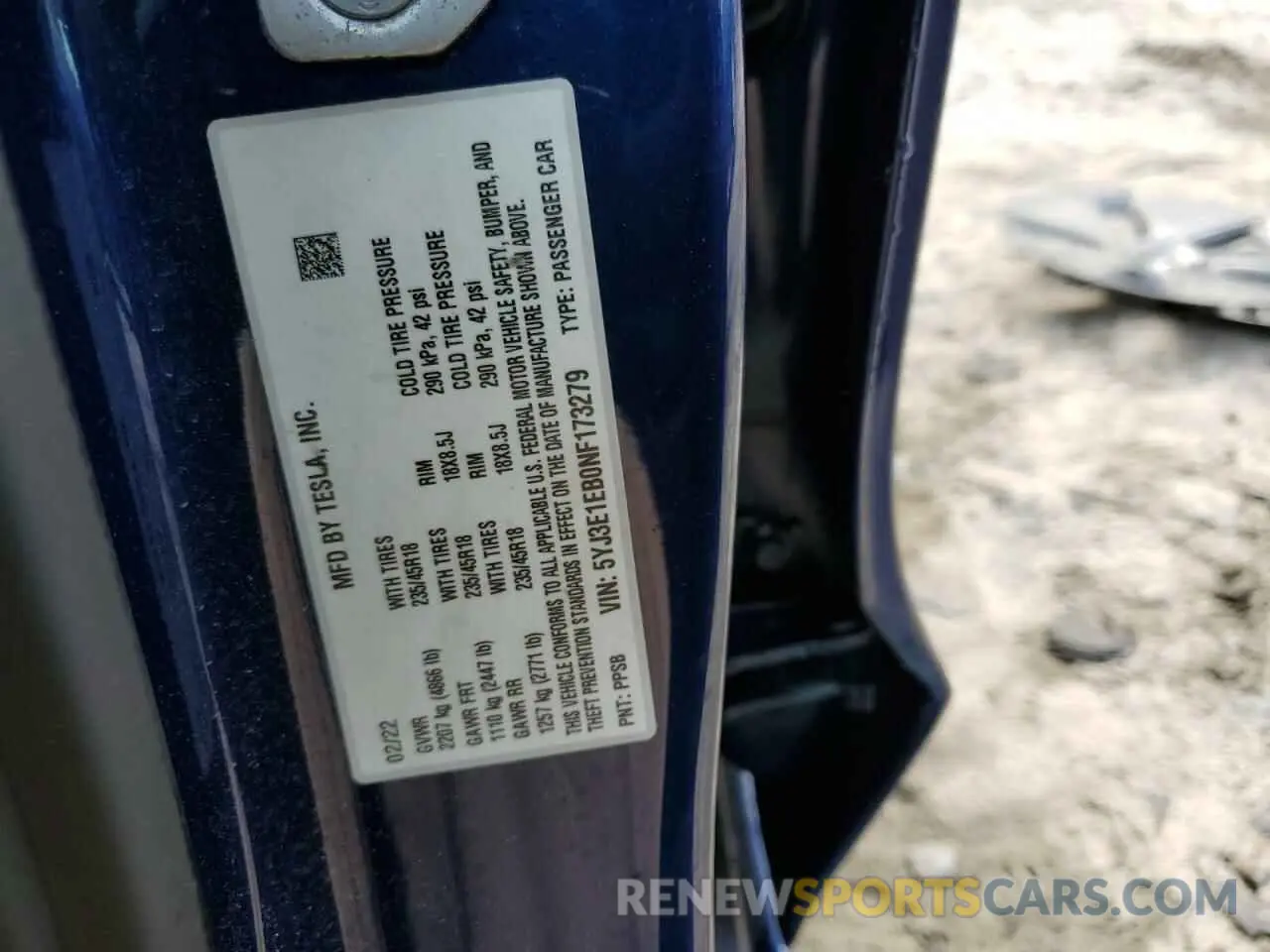 13 Photograph of a damaged car 5YJ3E1EB0NF173279 TESLA MODEL 3 2022