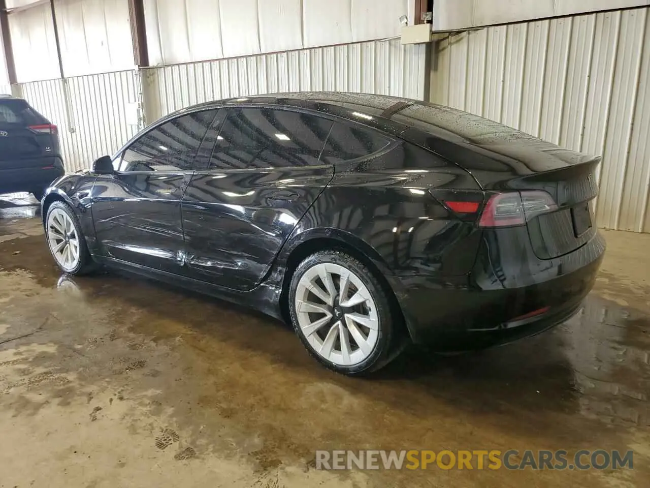 2 Photograph of a damaged car 5YJ3E1EB0NF185075 TESLA MODEL 3 2022