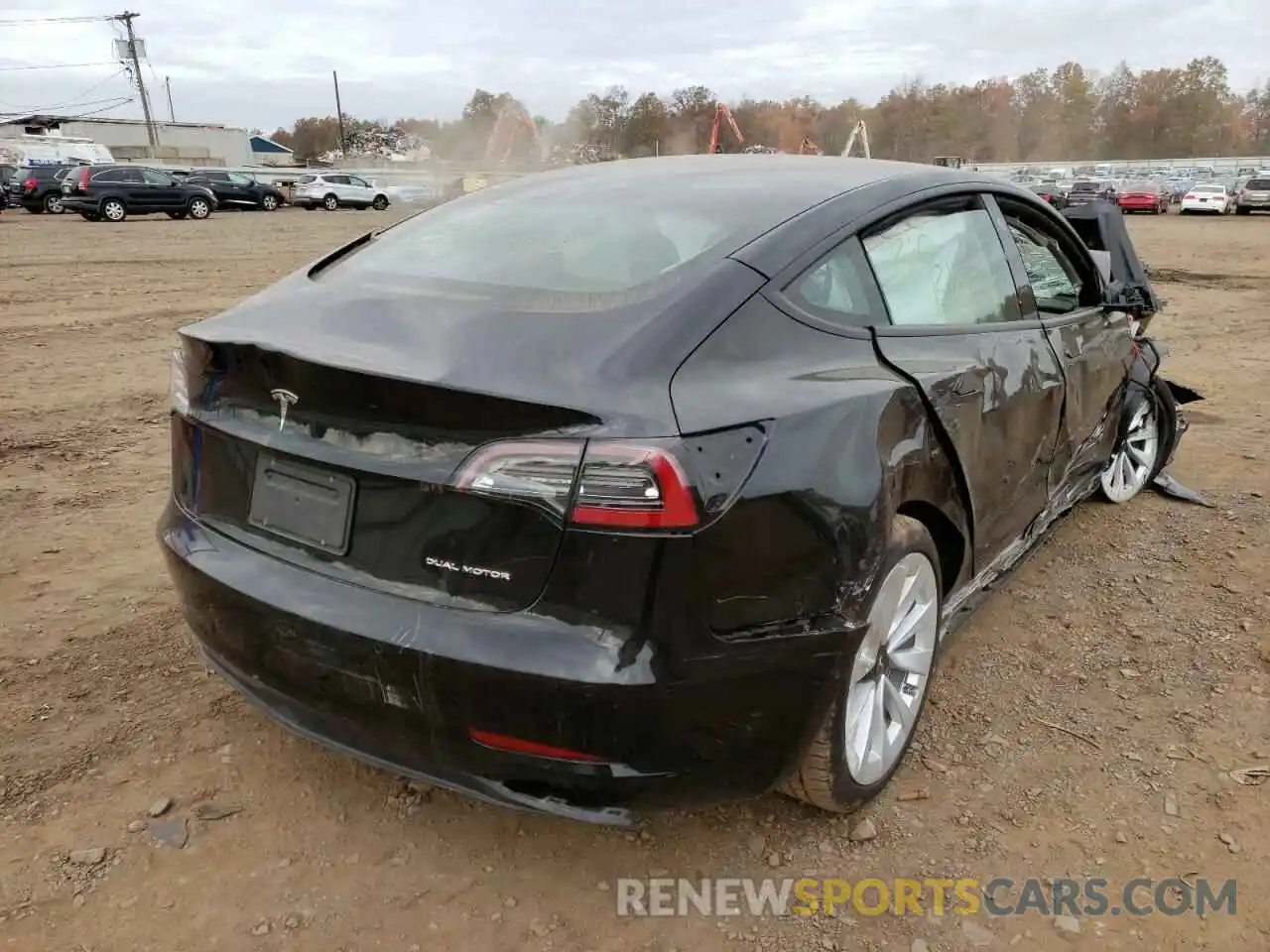 4 Photograph of a damaged car 5YJ3E1EB0NF186002 TESLA MODEL 3 2022