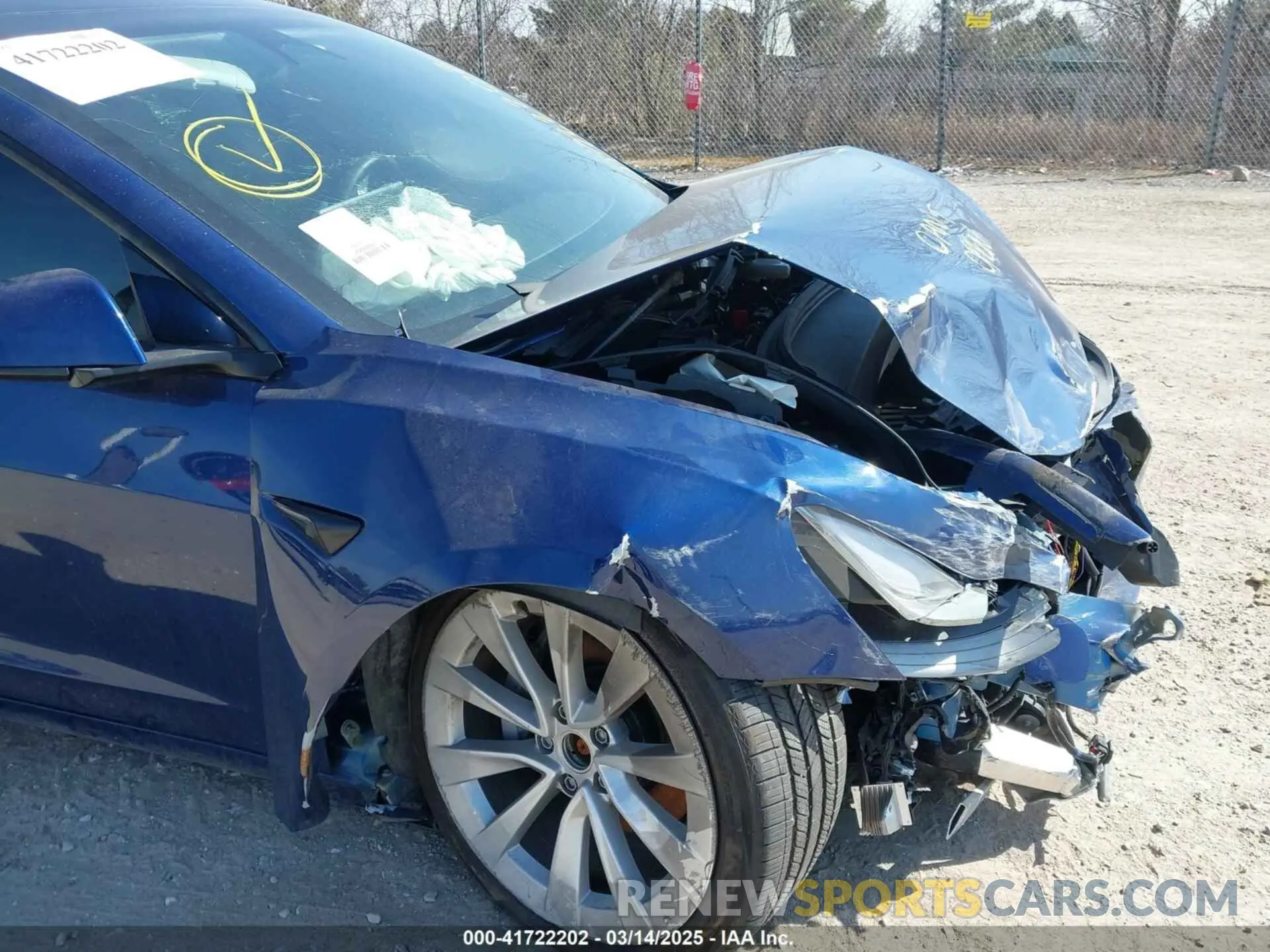 19 Photograph of a damaged car 5YJ3E1EB0NF191717 TESLA MODEL 3 2022