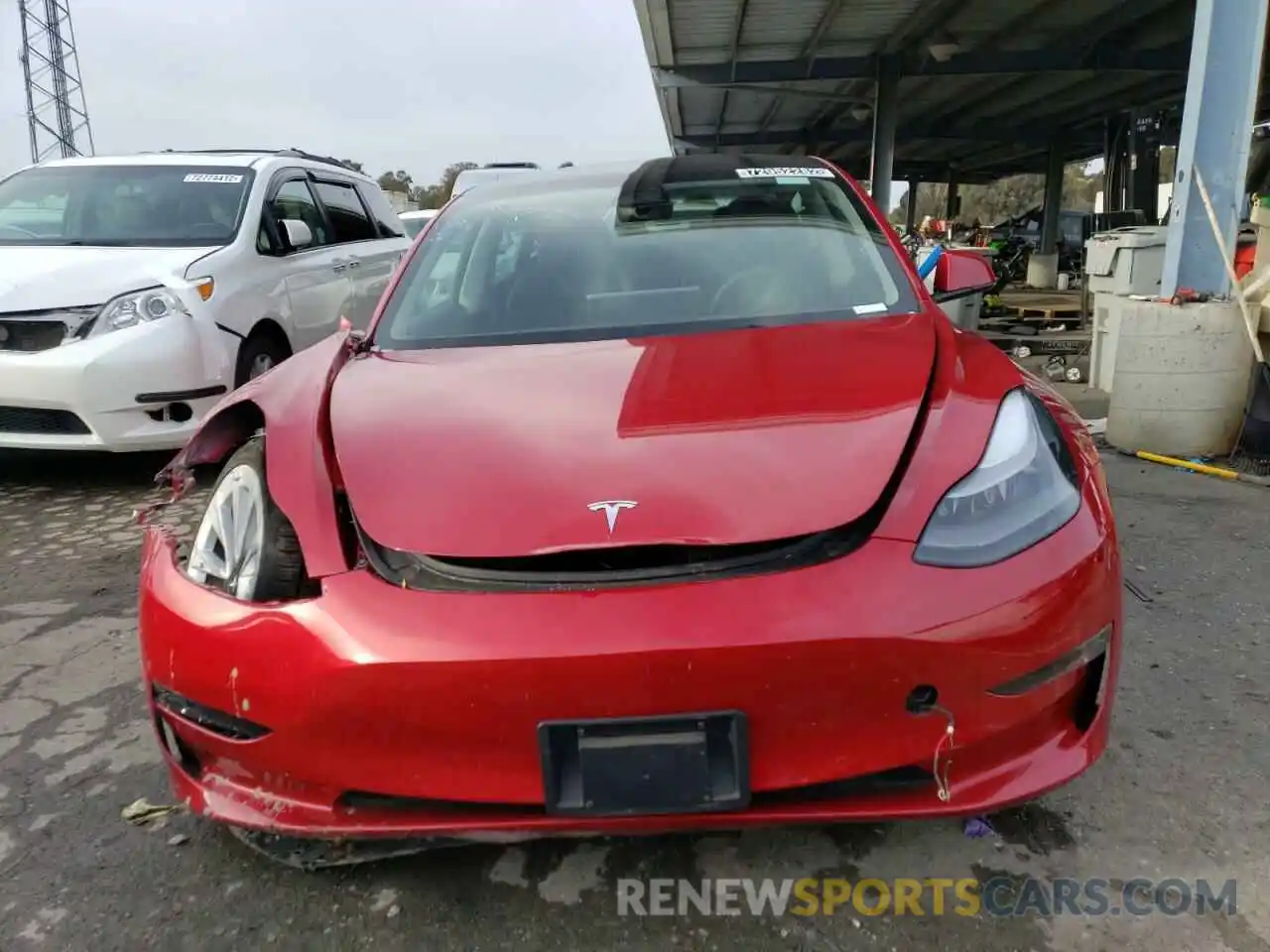 5 Photograph of a damaged car 5YJ3E1EB0NF192348 TESLA MODEL 3 2022