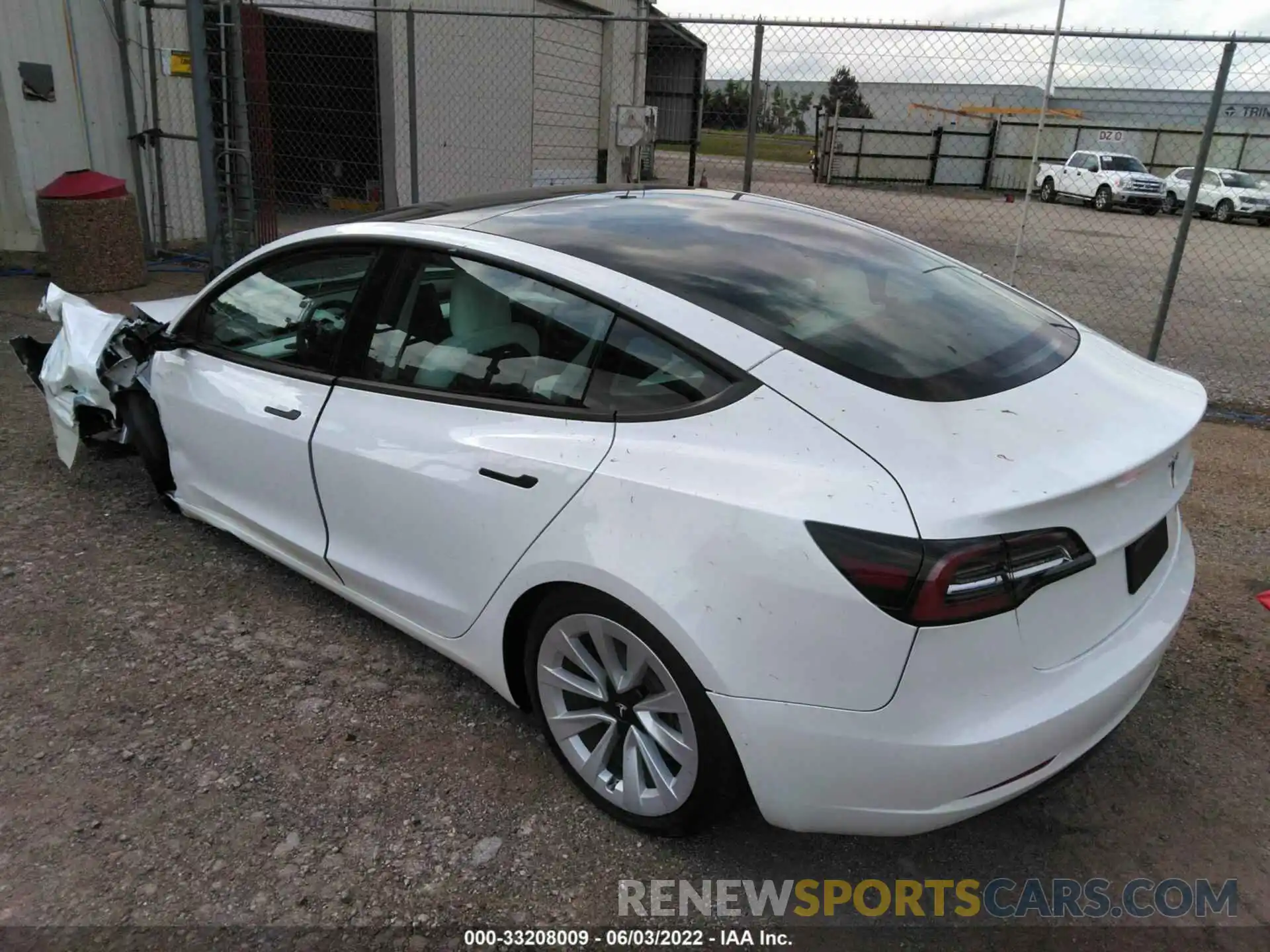 3 Photograph of a damaged car 5YJ3E1EB0NF193242 TESLA MODEL 3 2022