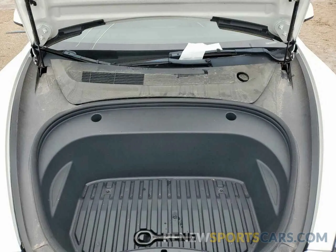 11 Photograph of a damaged car 5YJ3E1EB0NF198621 TESLA MODEL 3 2022