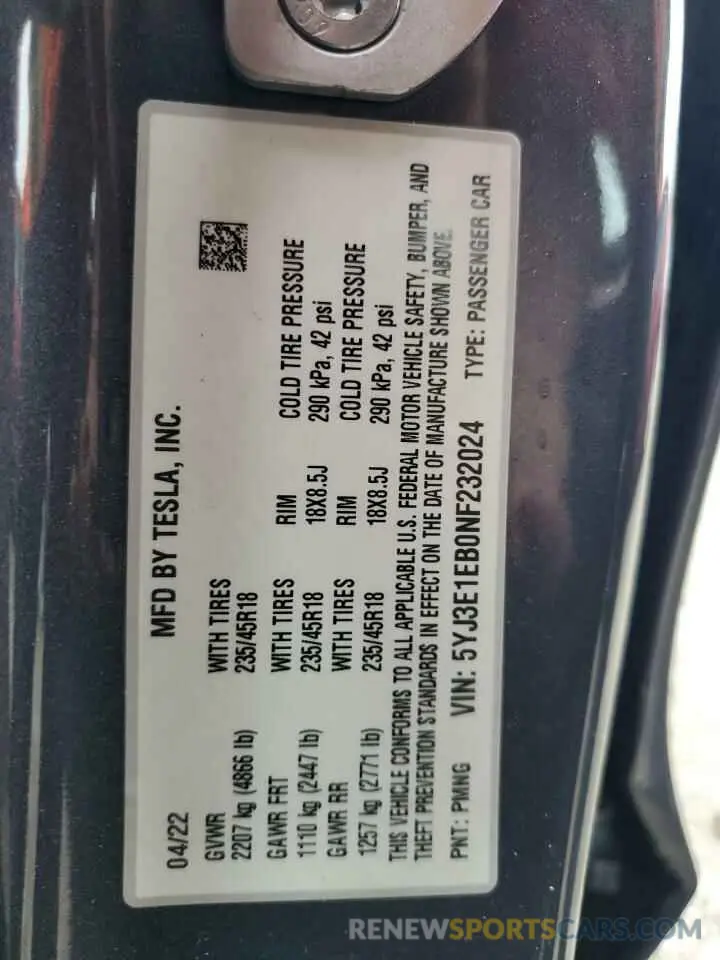 12 Photograph of a damaged car 5YJ3E1EB0NF232024 TESLA MODEL 3 2022