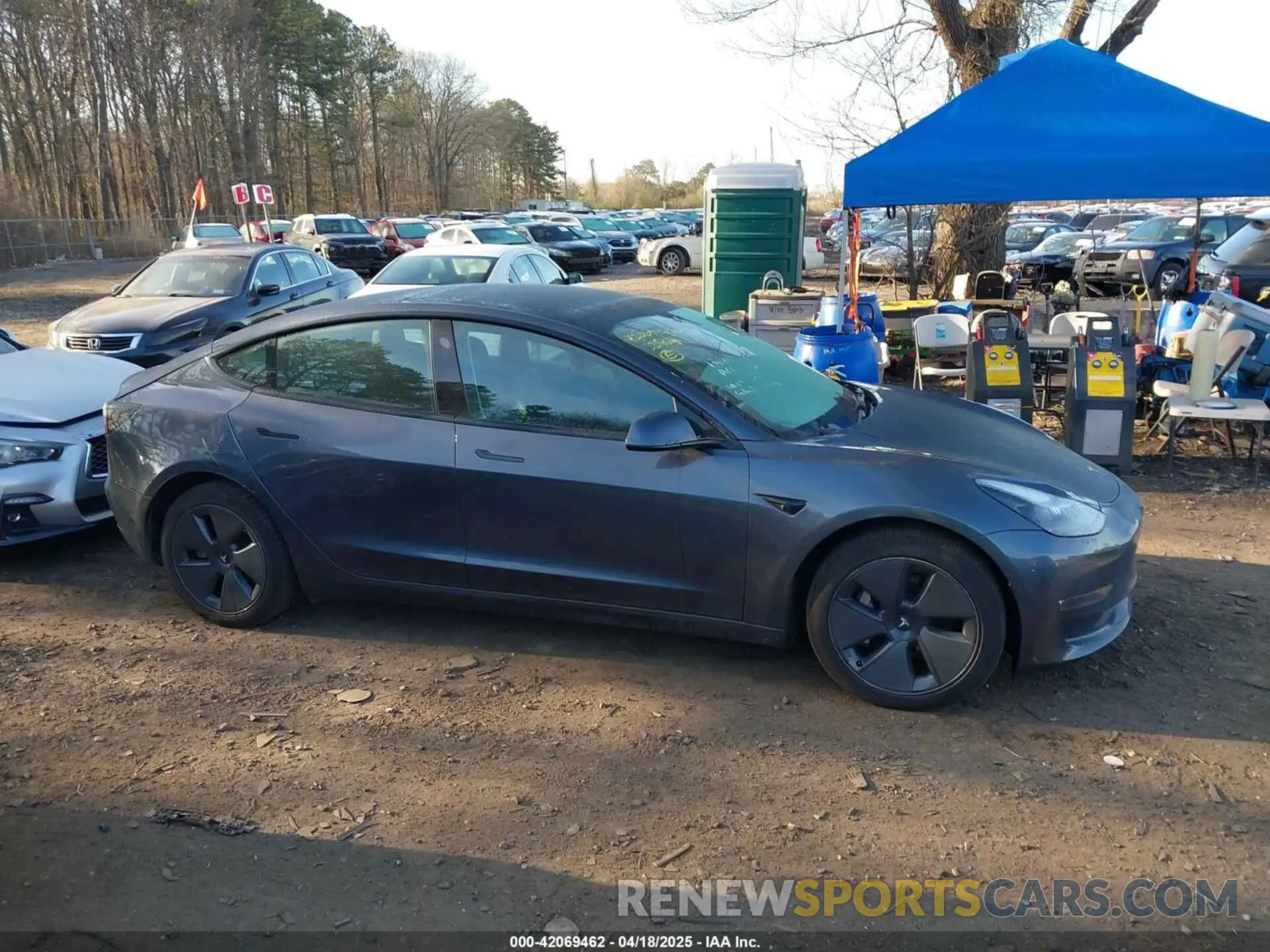 13 Photograph of a damaged car 5YJ3E1EB0NF243606 TESLA MODEL 3 2022