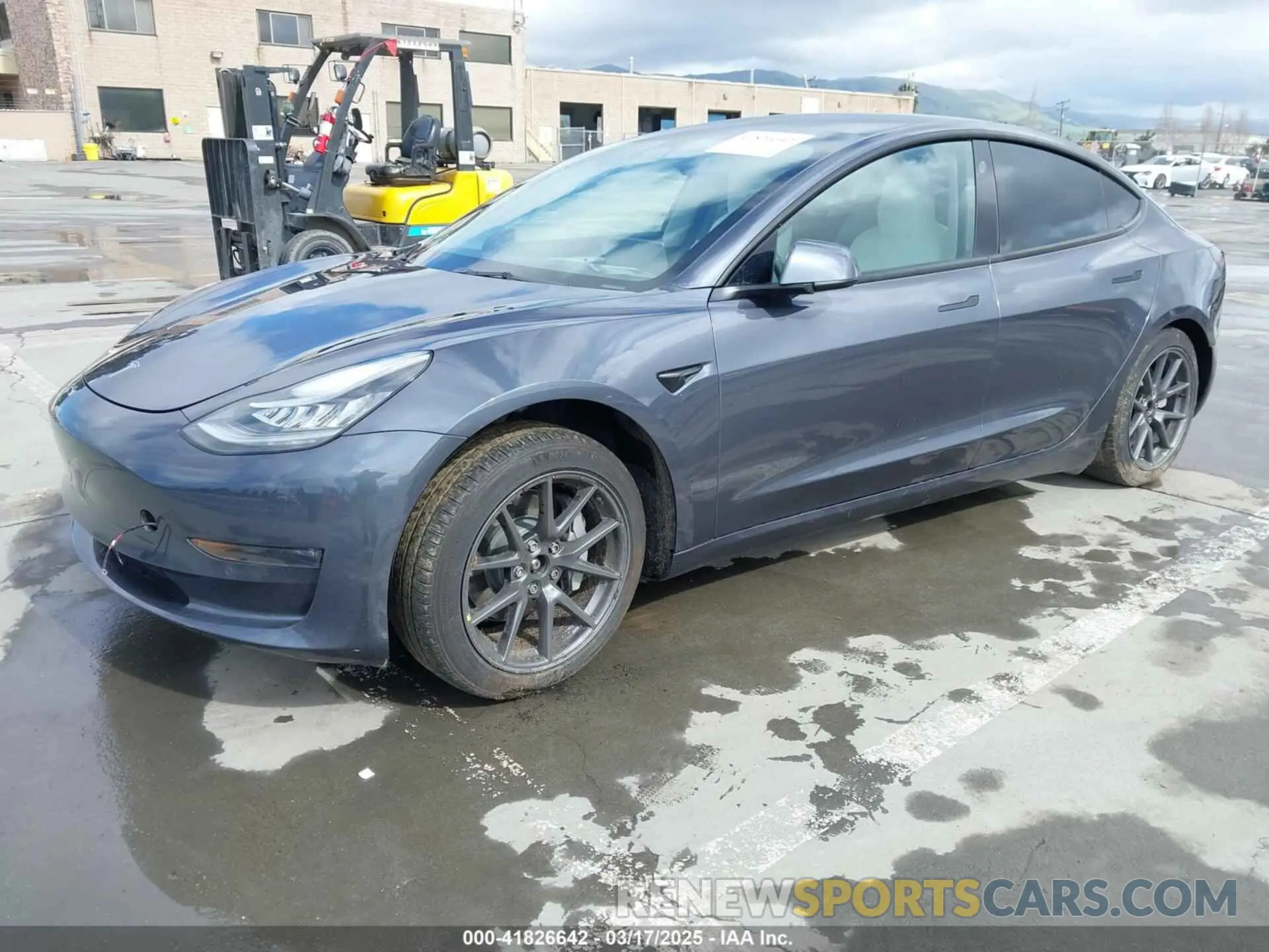 2 Photograph of a damaged car 5YJ3E1EB0NF259904 TESLA MODEL 3 2022