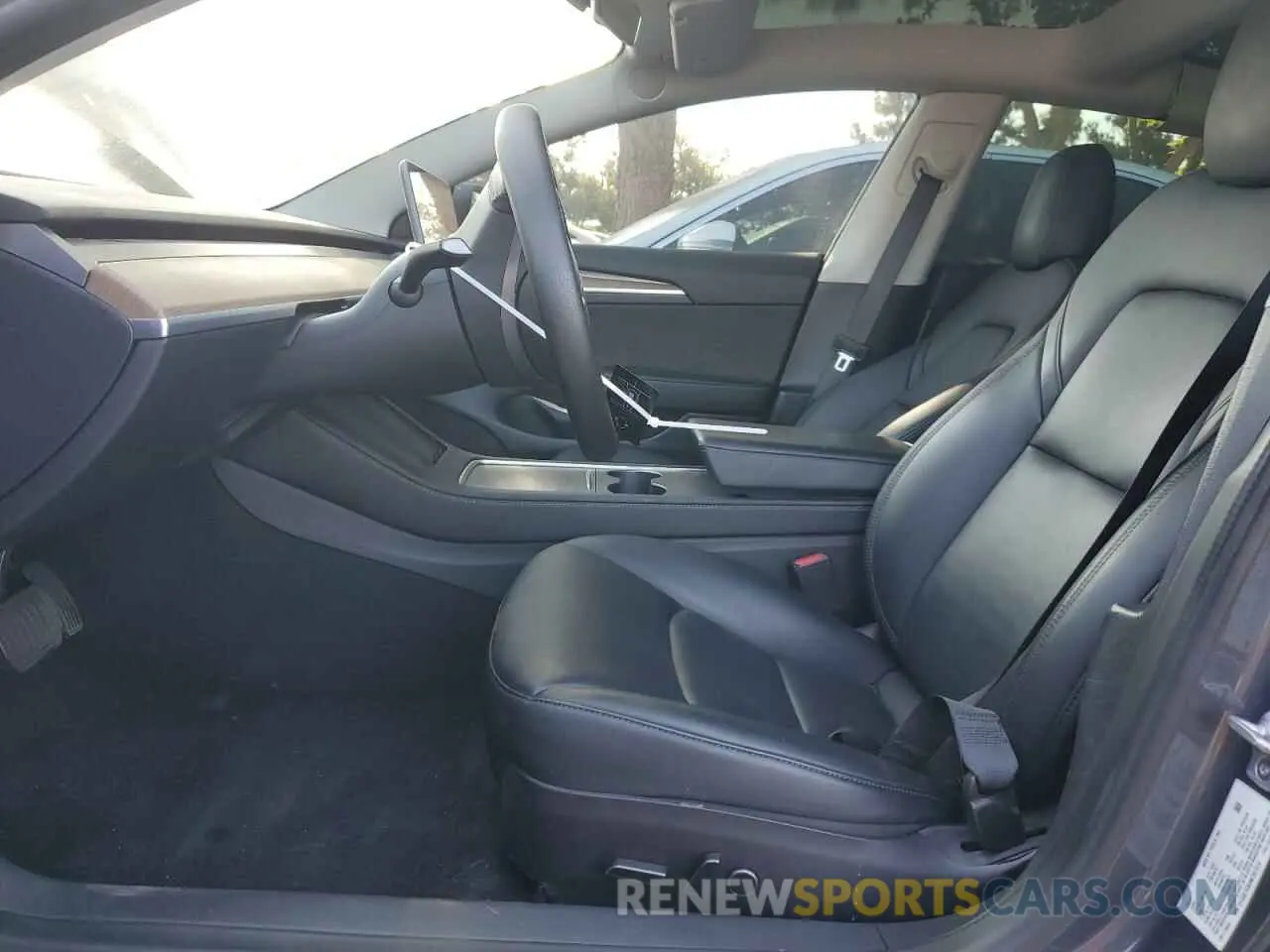 7 Photograph of a damaged car 5YJ3E1EB0NF261314 TESLA MODEL 3 2022
