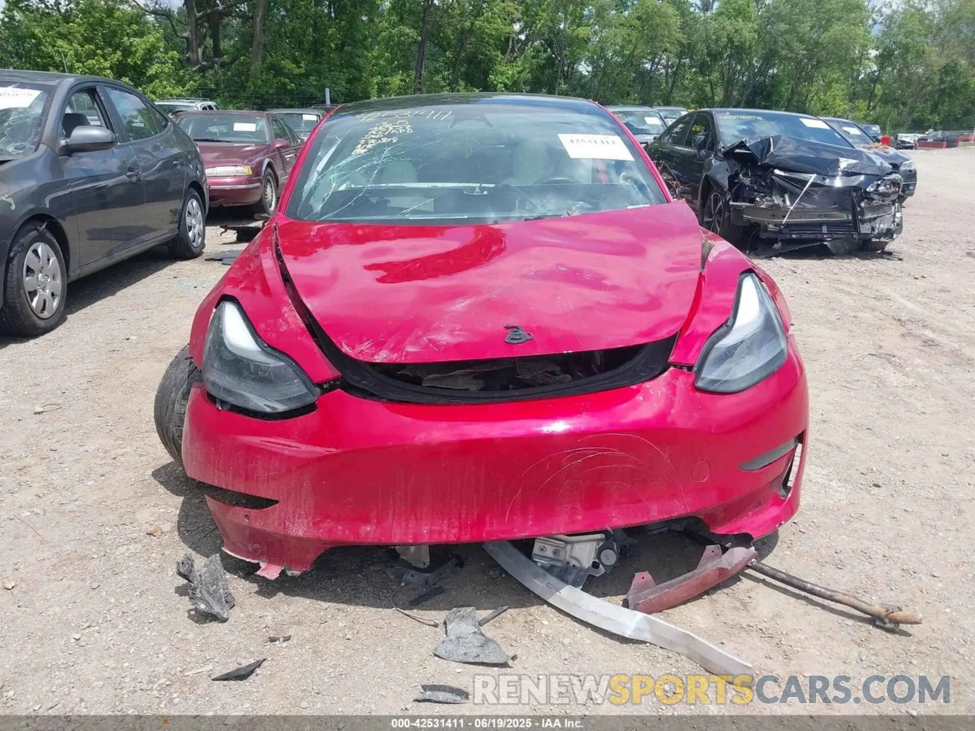 11 Photograph of a damaged car 5YJ3E1EB0NF270319 TESLA MODEL 3 2022