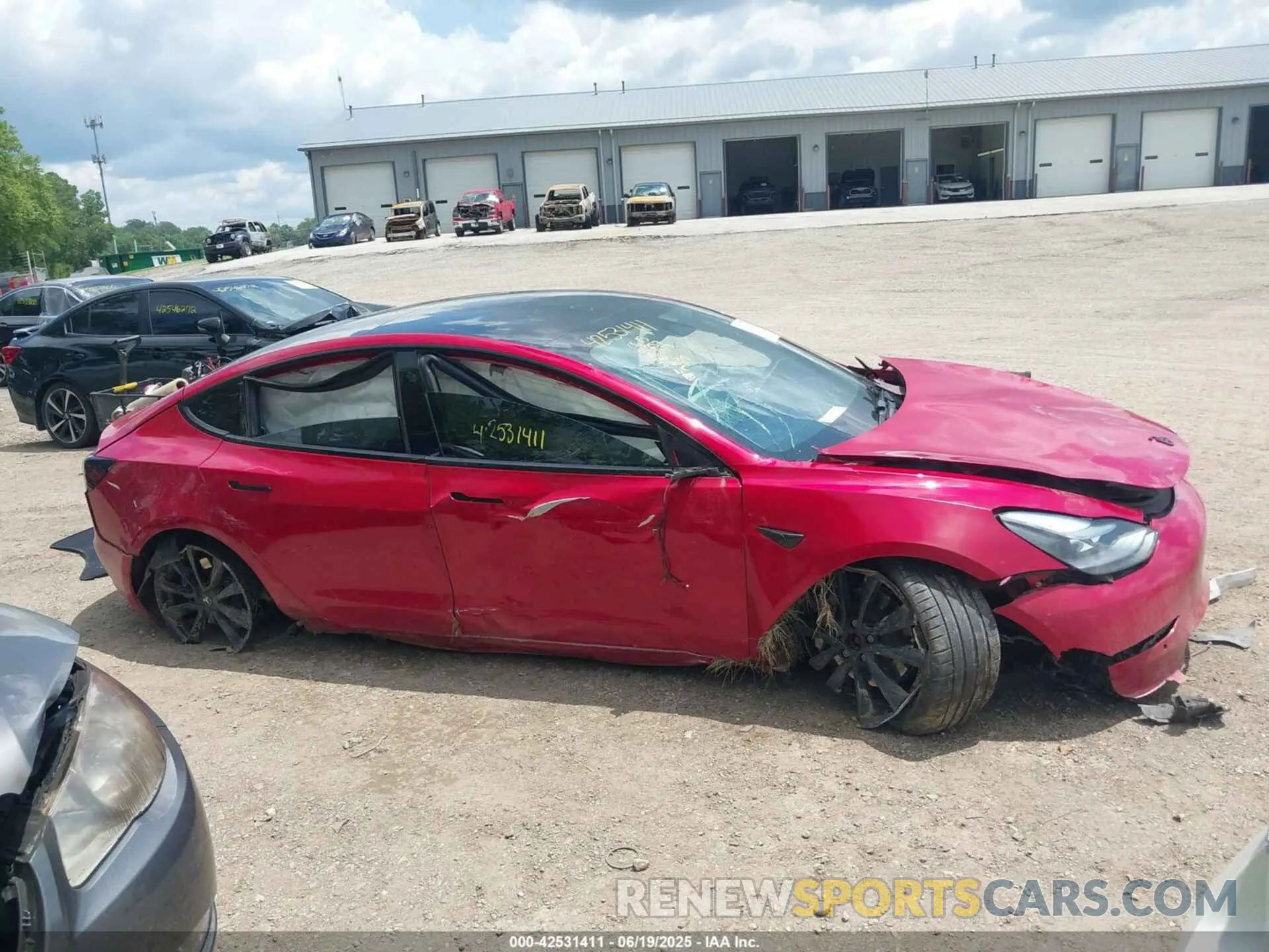 12 Photograph of a damaged car 5YJ3E1EB0NF270319 TESLA MODEL 3 2022