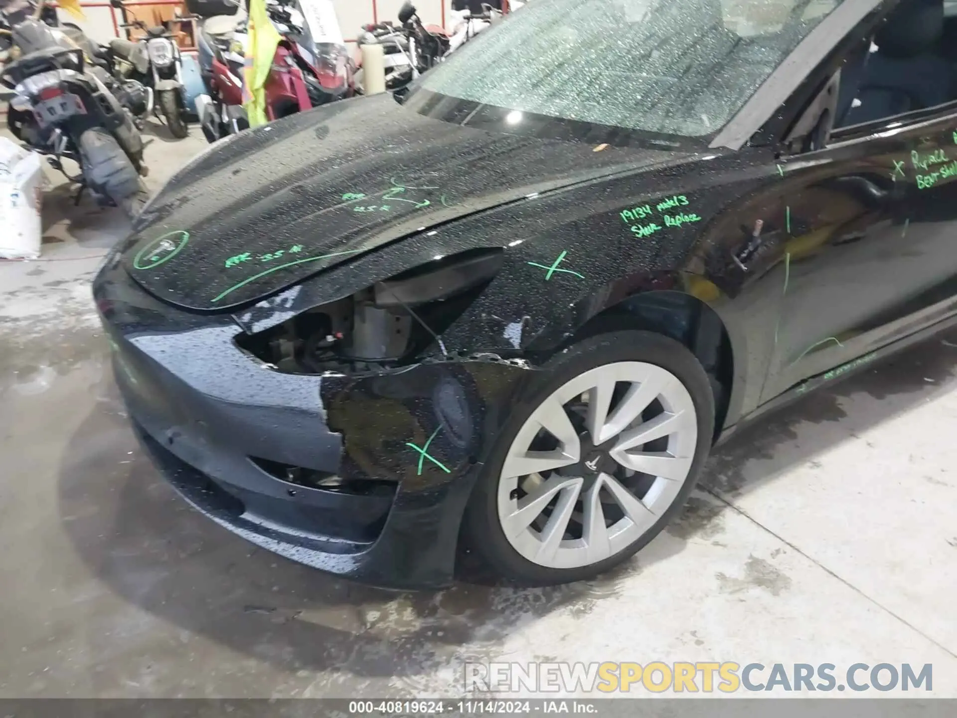 20 Photograph of a damaged car 5YJ3E1EB0NF270692 TESLA MODEL 3 2022