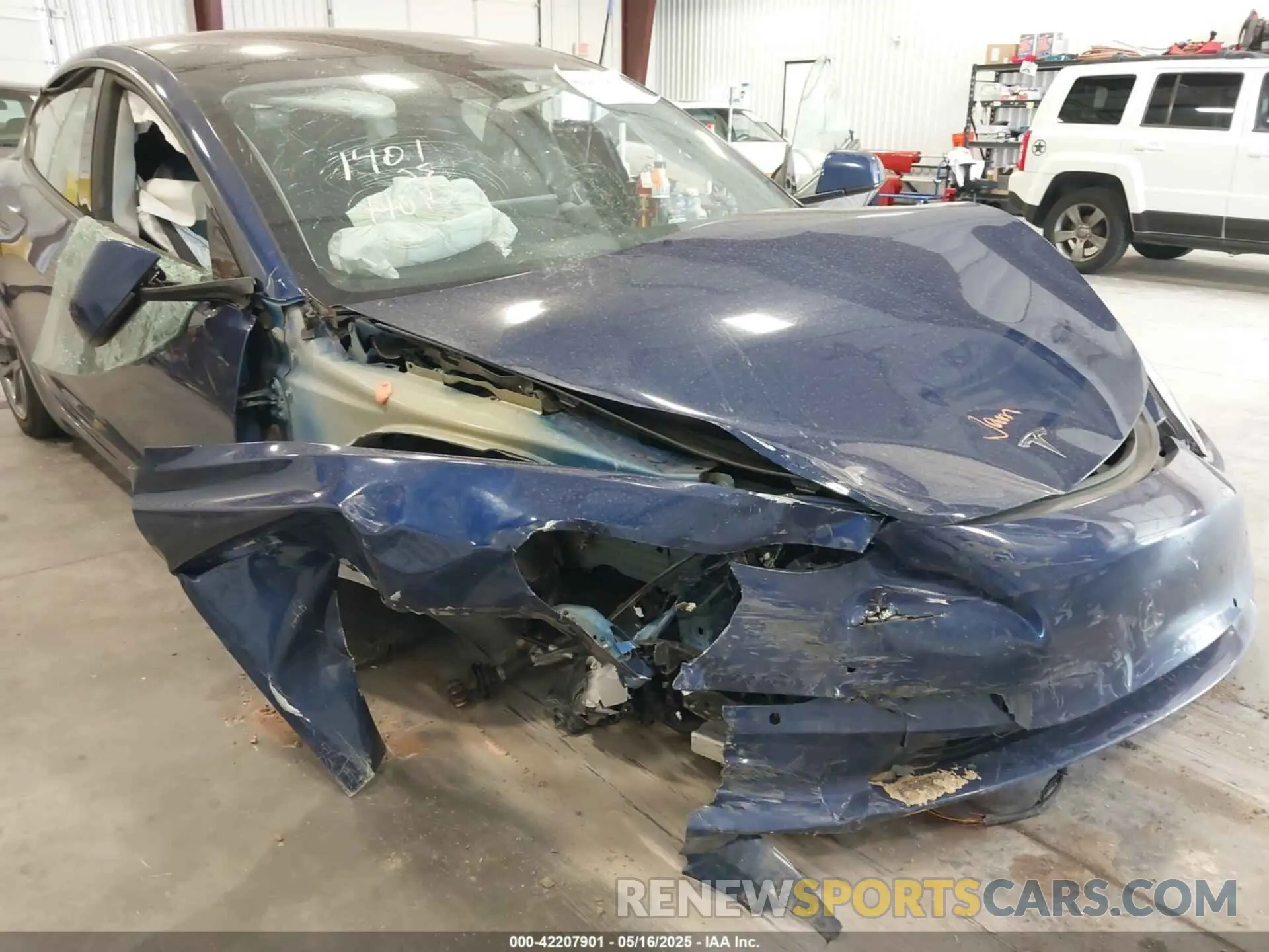 6 Photograph of a damaged car 5YJ3E1EB0NF274953 TESLA MODEL 3 2022