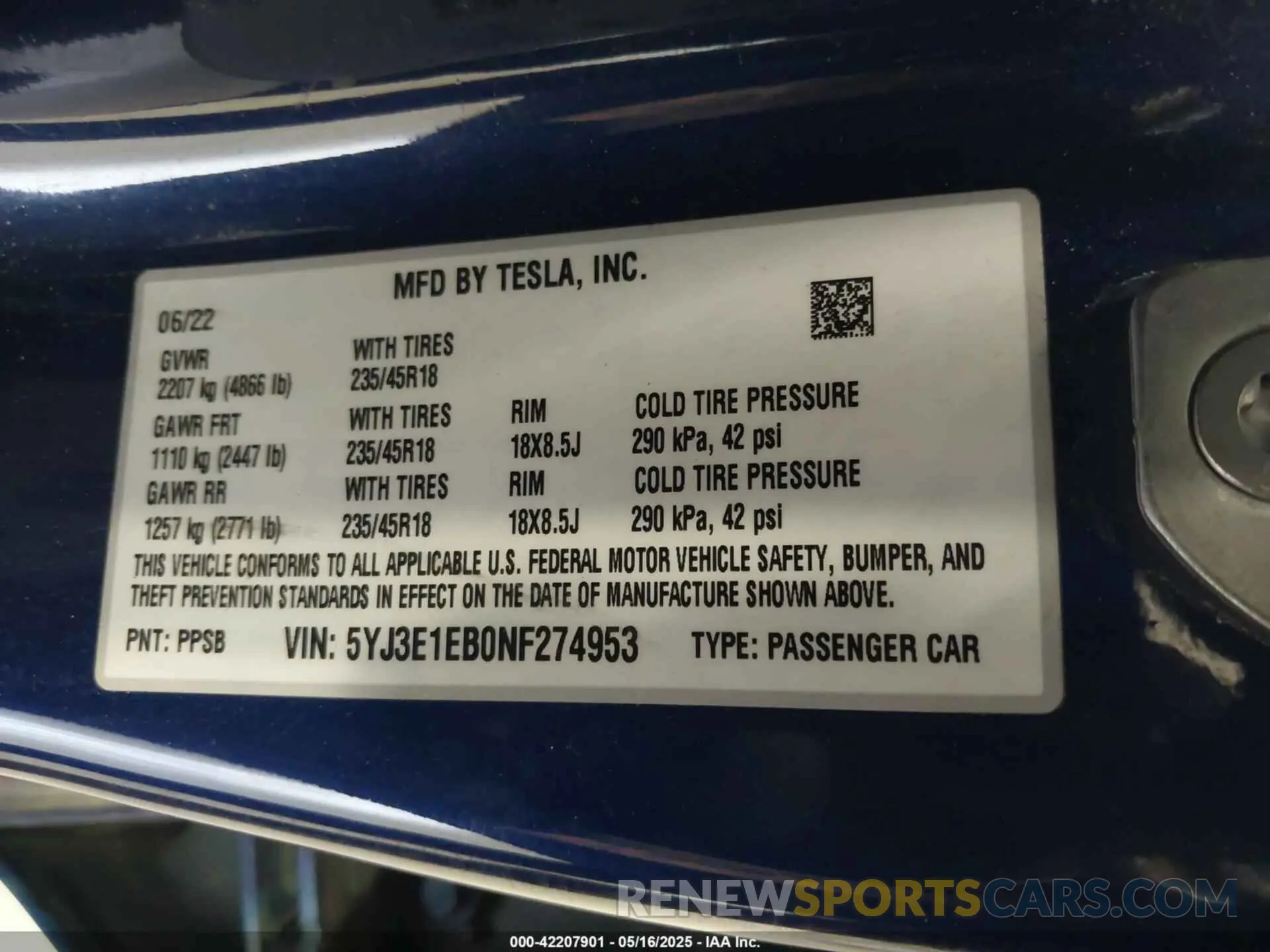 9 Photograph of a damaged car 5YJ3E1EB0NF274953 TESLA MODEL 3 2022