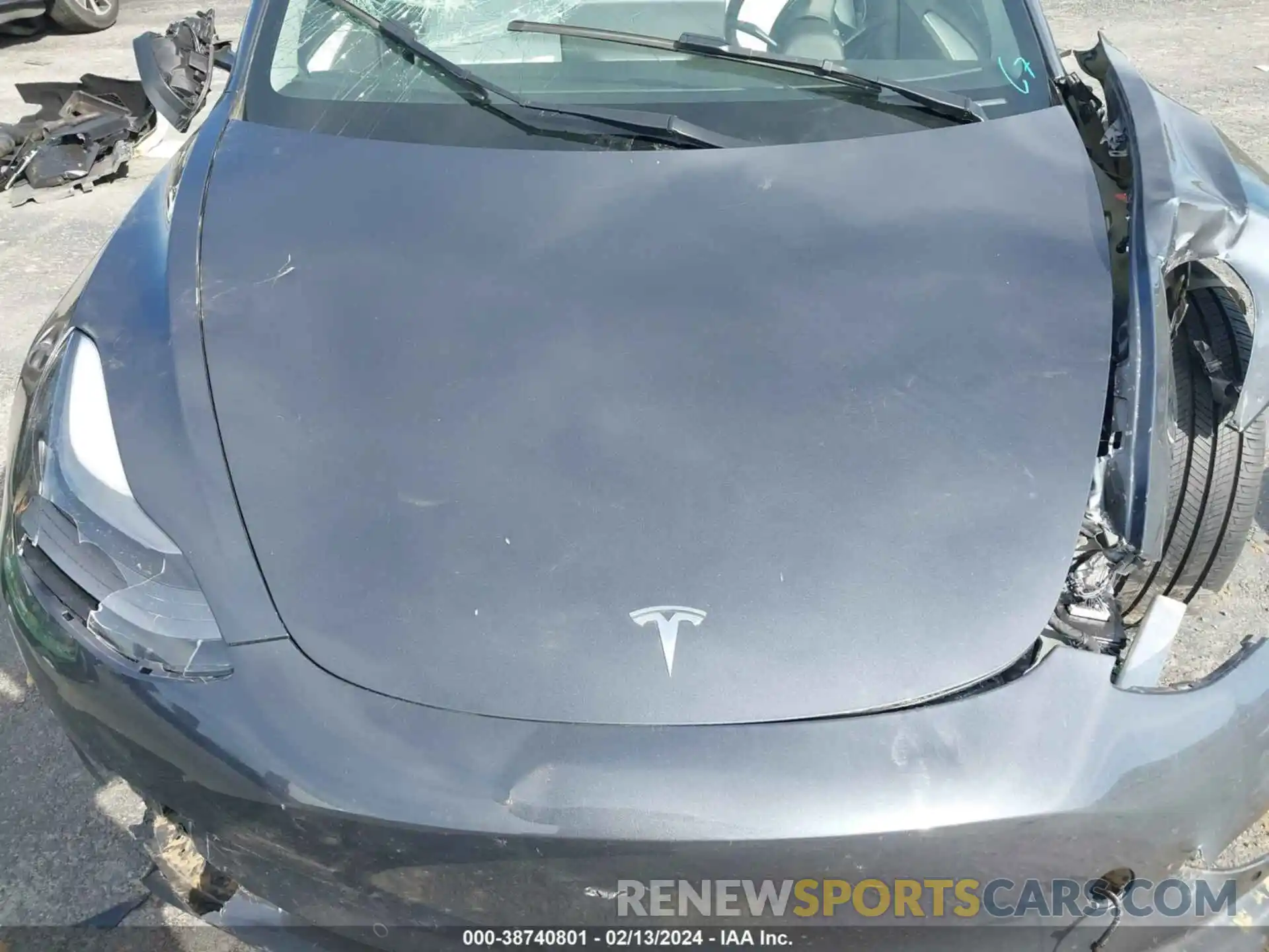 10 Photograph of a damaged car 5YJ3E1EB0NF277870 TESLA MODEL 3 2022