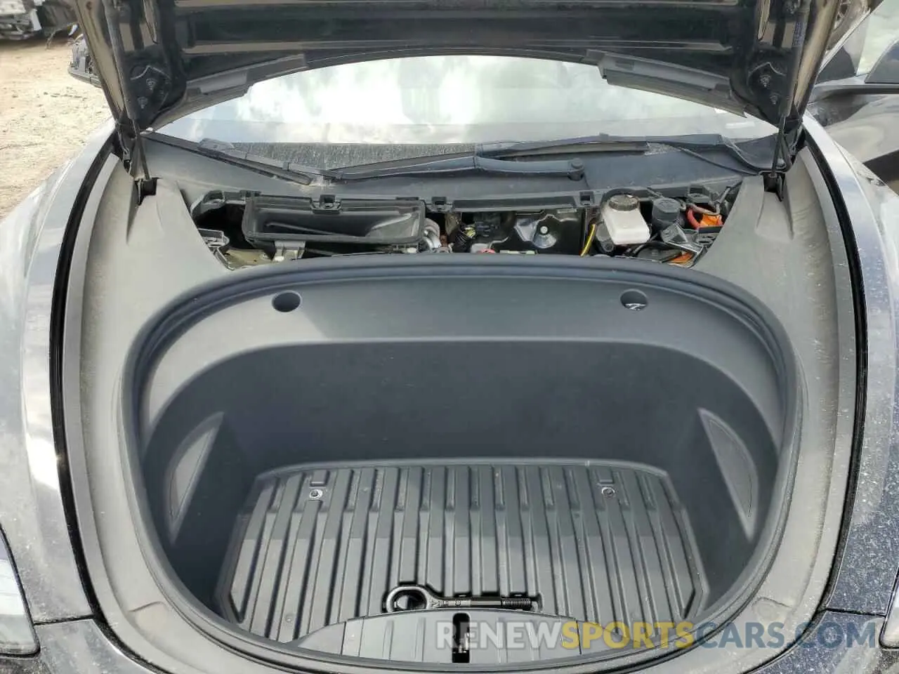 11 Photograph of a damaged car 5YJ3E1EB0NF286553 TESLA MODEL 3 2022
