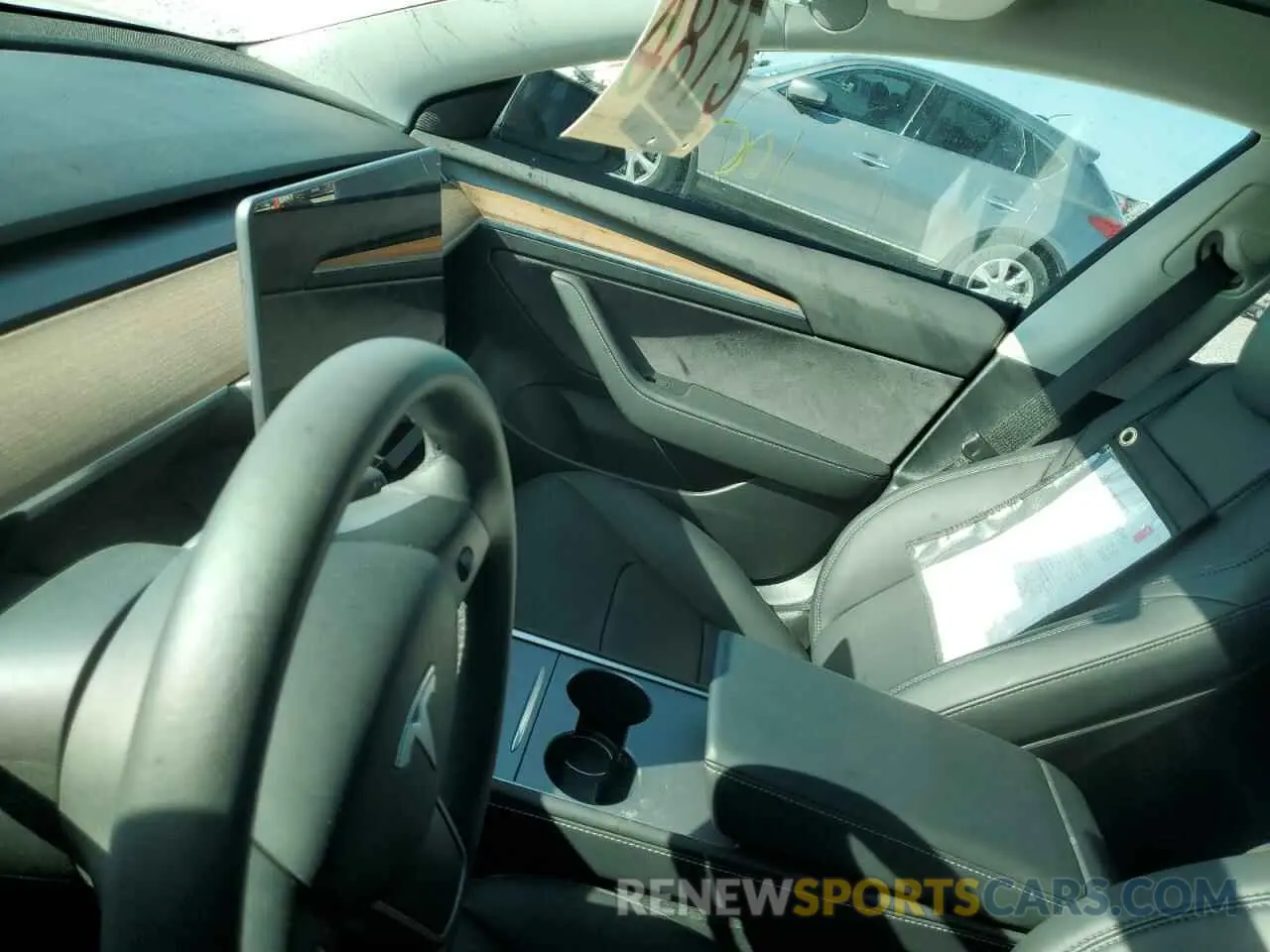 9 Photograph of a damaged car 5YJ3E1EB0NF300466 TESLA MODEL 3 2022