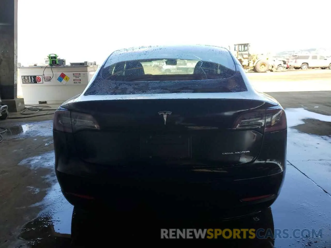 6 Photograph of a damaged car 5YJ3E1EB0NF304940 TESLA MODEL 3 2022