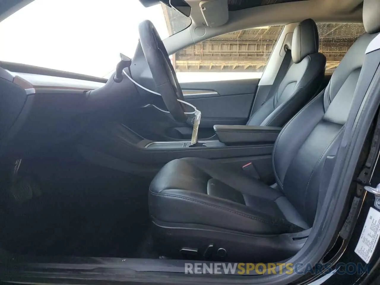 7 Photograph of a damaged car 5YJ3E1EB0NF304940 TESLA MODEL 3 2022