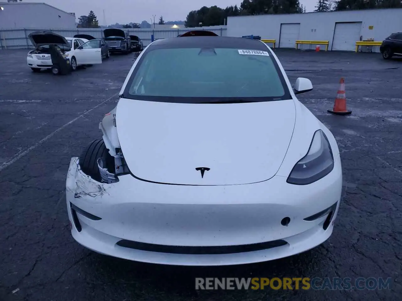 5 Photograph of a damaged car 5YJ3E1EB0NF306266 TESLA MODEL 3 2022