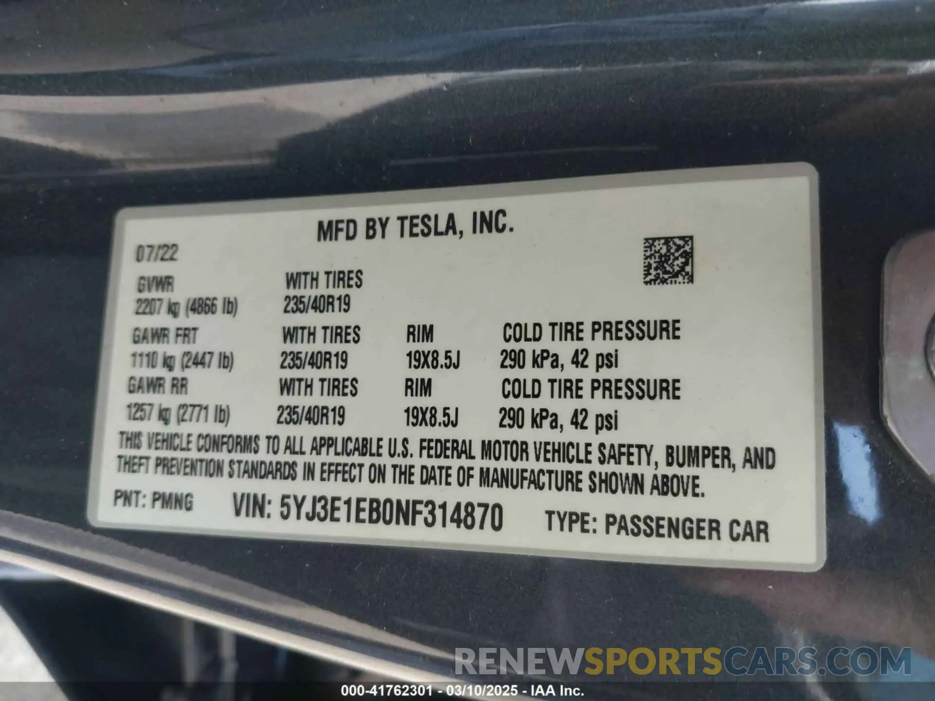 9 Photograph of a damaged car 5YJ3E1EB0NF314870 TESLA MODEL 3 2022