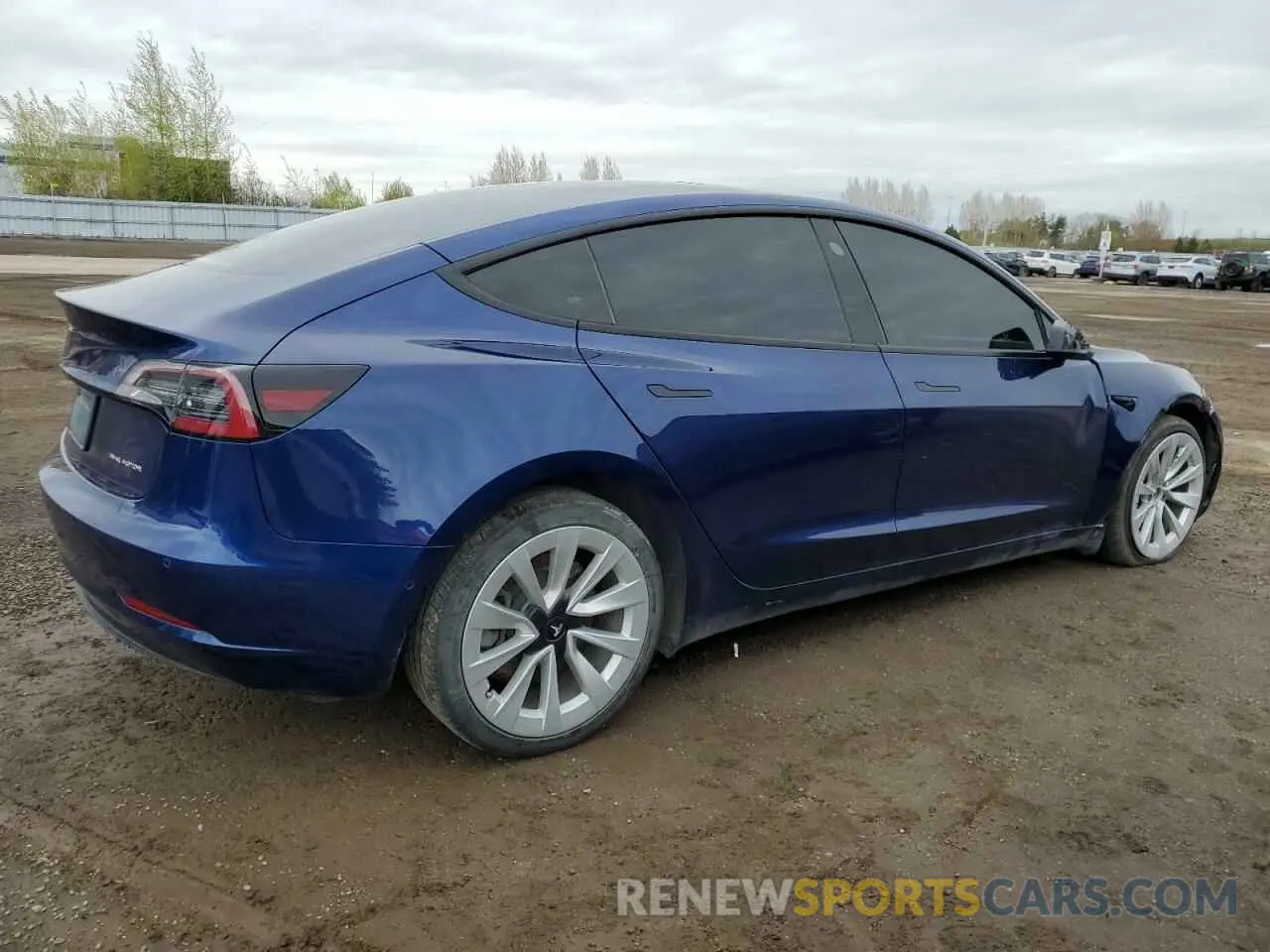 3 Photograph of a damaged car 5YJ3E1EB0NF326324 TESLA MODEL 3 2022