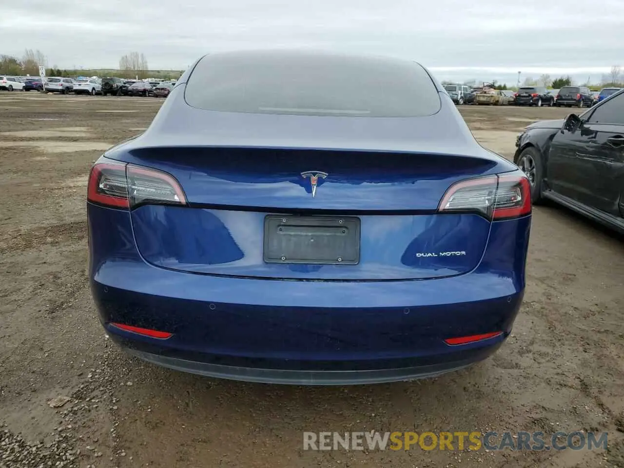 6 Photograph of a damaged car 5YJ3E1EB0NF326324 TESLA MODEL 3 2022