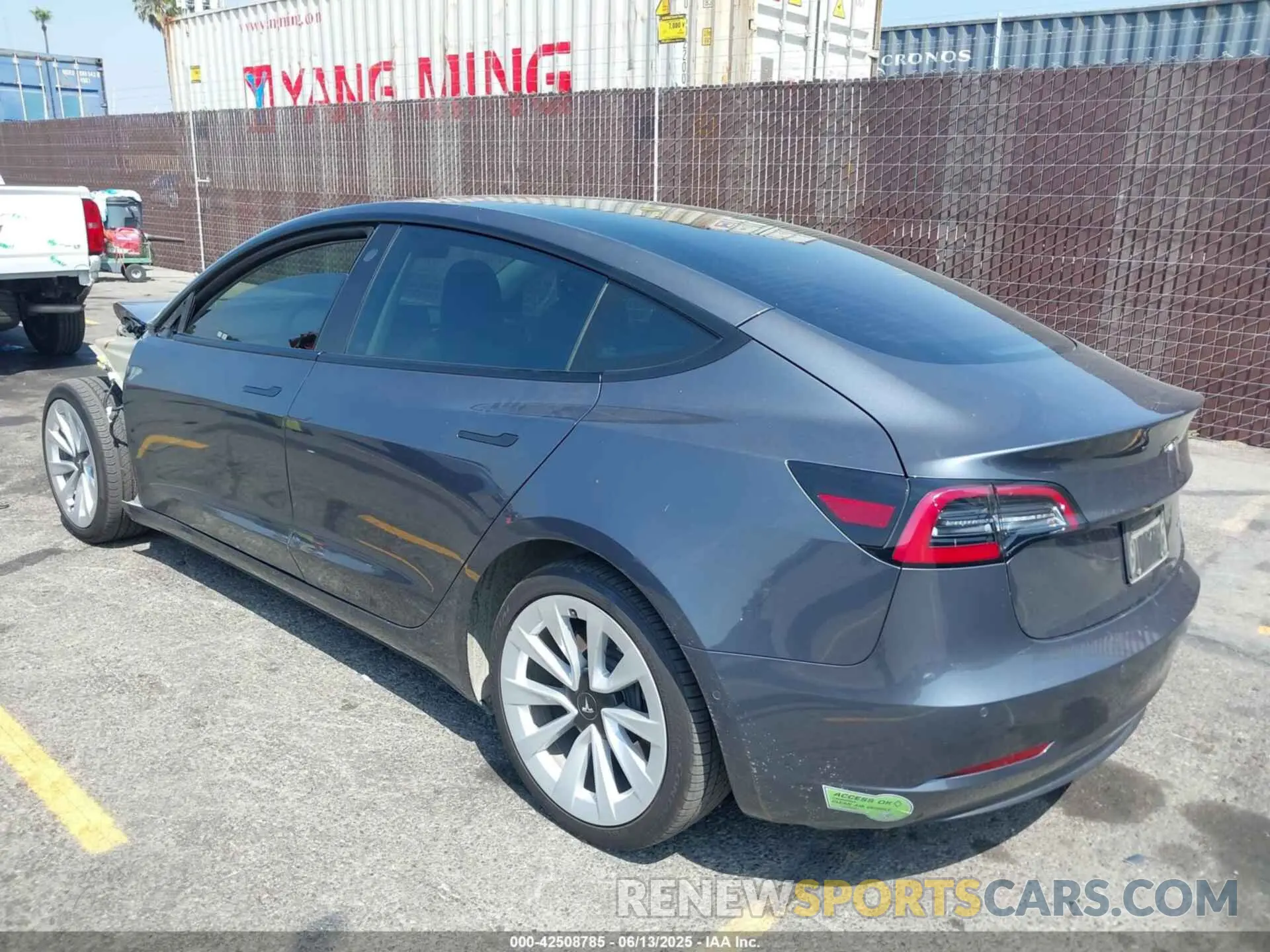 3 Photograph of a damaged car 5YJ3E1EB0NF358545 TESLA MODEL 3 2022