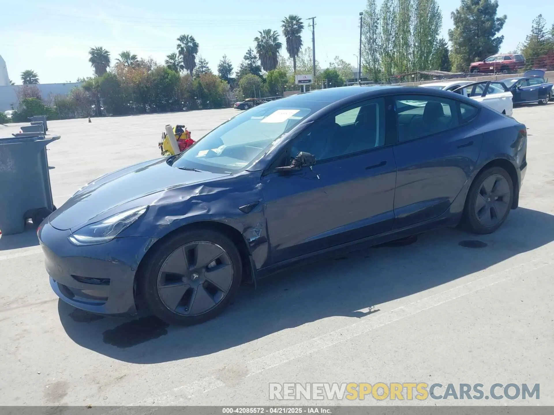 2 Photograph of a damaged car 5YJ3E1EB0NF364989 TESLA MODEL 3 2022
