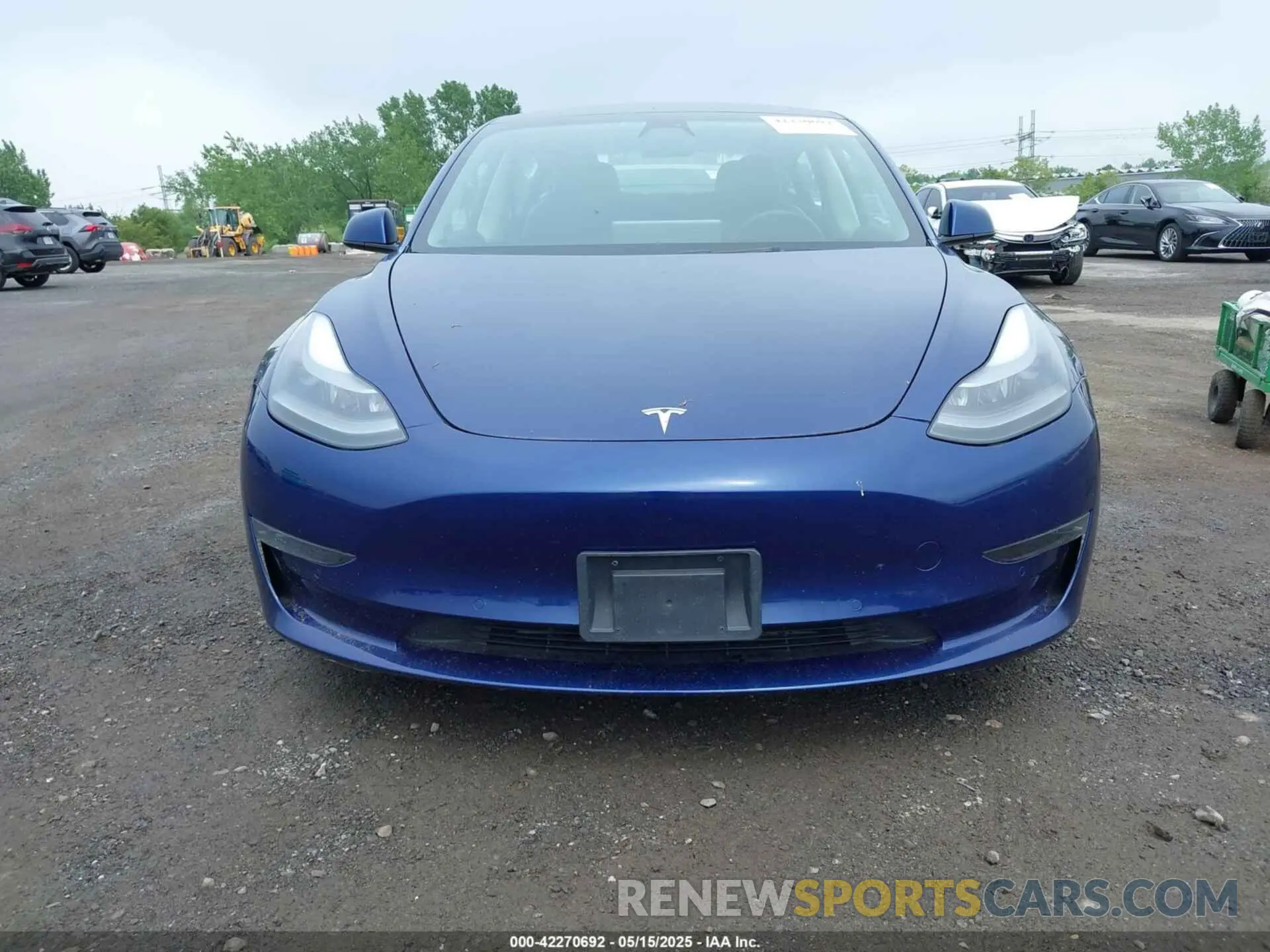 12 Photograph of a damaged car 5YJ3E1EB1NF115049 TESLA MODEL 3 2022