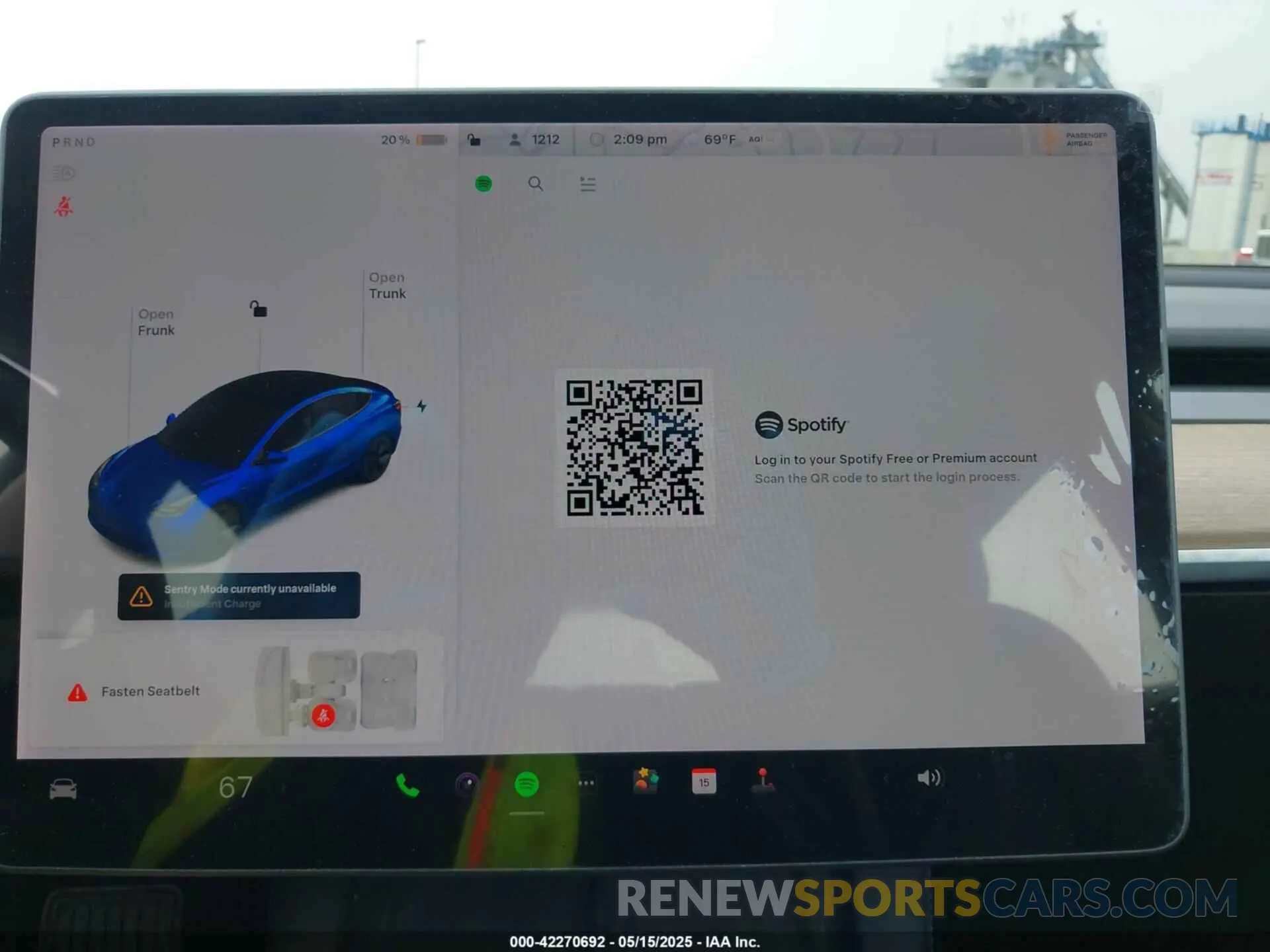 18 Photograph of a damaged car 5YJ3E1EB1NF115049 TESLA MODEL 3 2022