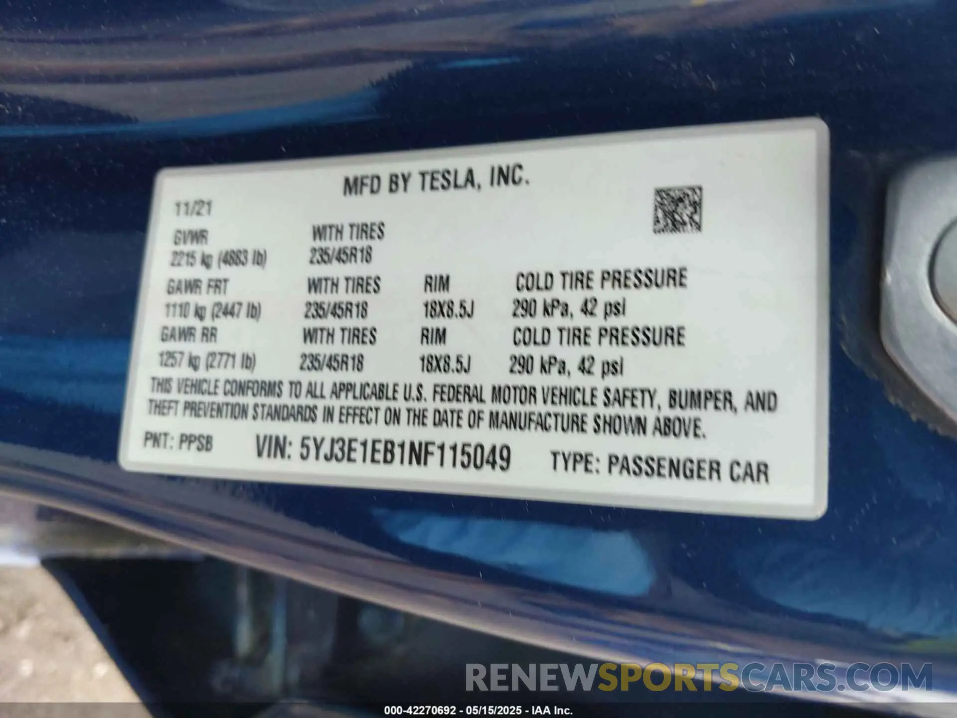 9 Photograph of a damaged car 5YJ3E1EB1NF115049 TESLA MODEL 3 2022