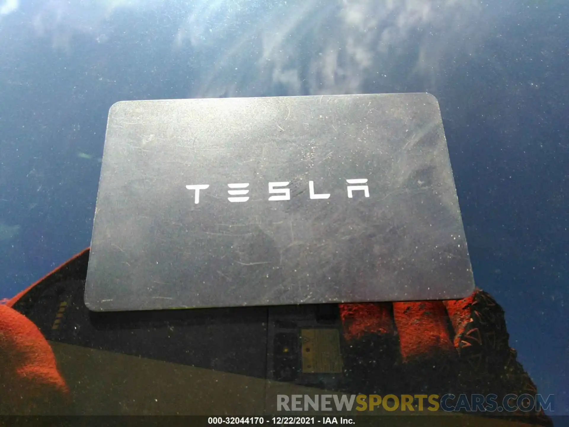 11 Photograph of a damaged car 5YJ3E1EB1NF117352 TESLA MODEL 3 2022