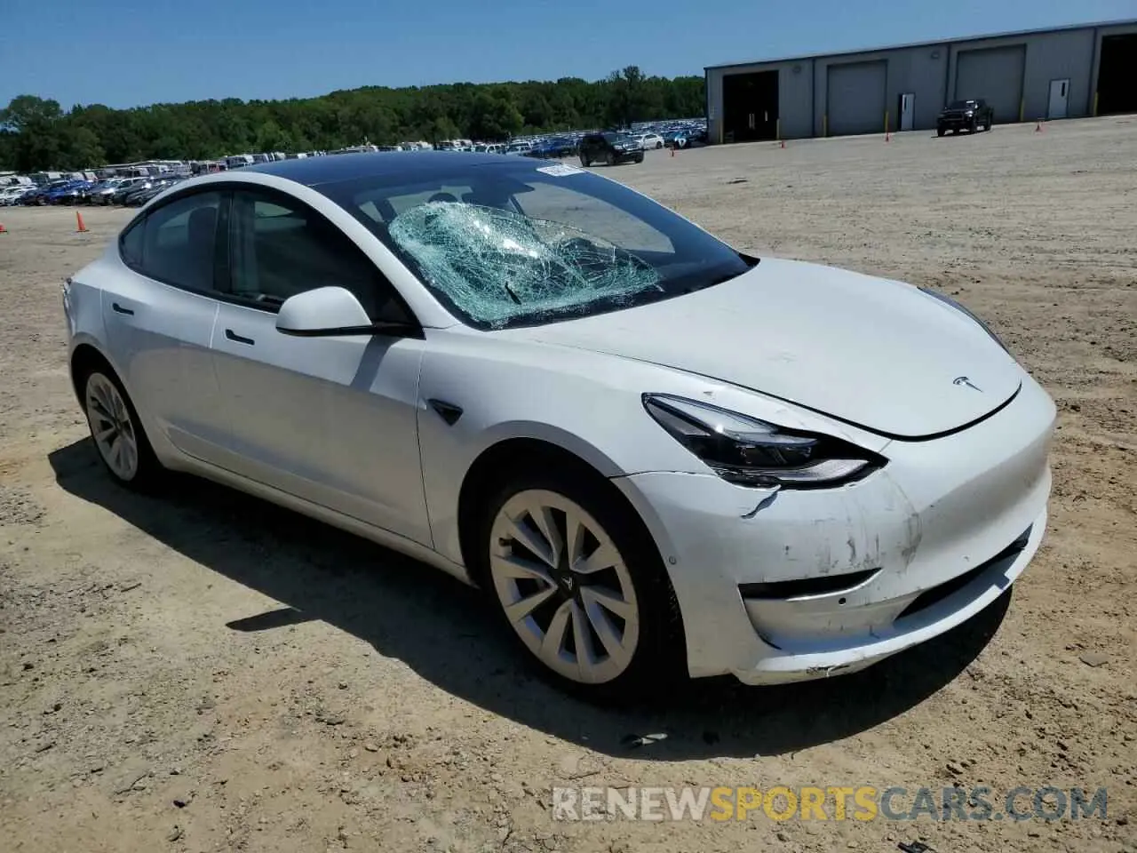 4 Photograph of a damaged car 5YJ3E1EB1NF127301 TESLA MODEL 3 2022